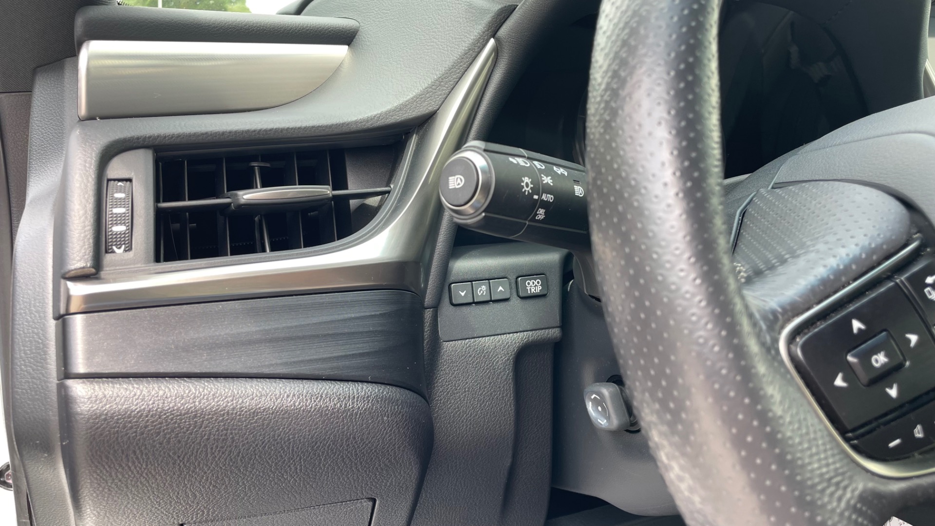 Used 2021 Lexus ES ES 250 F SPORT for sale $35,995 at Formula Imports in Charlotte NC 28227 24