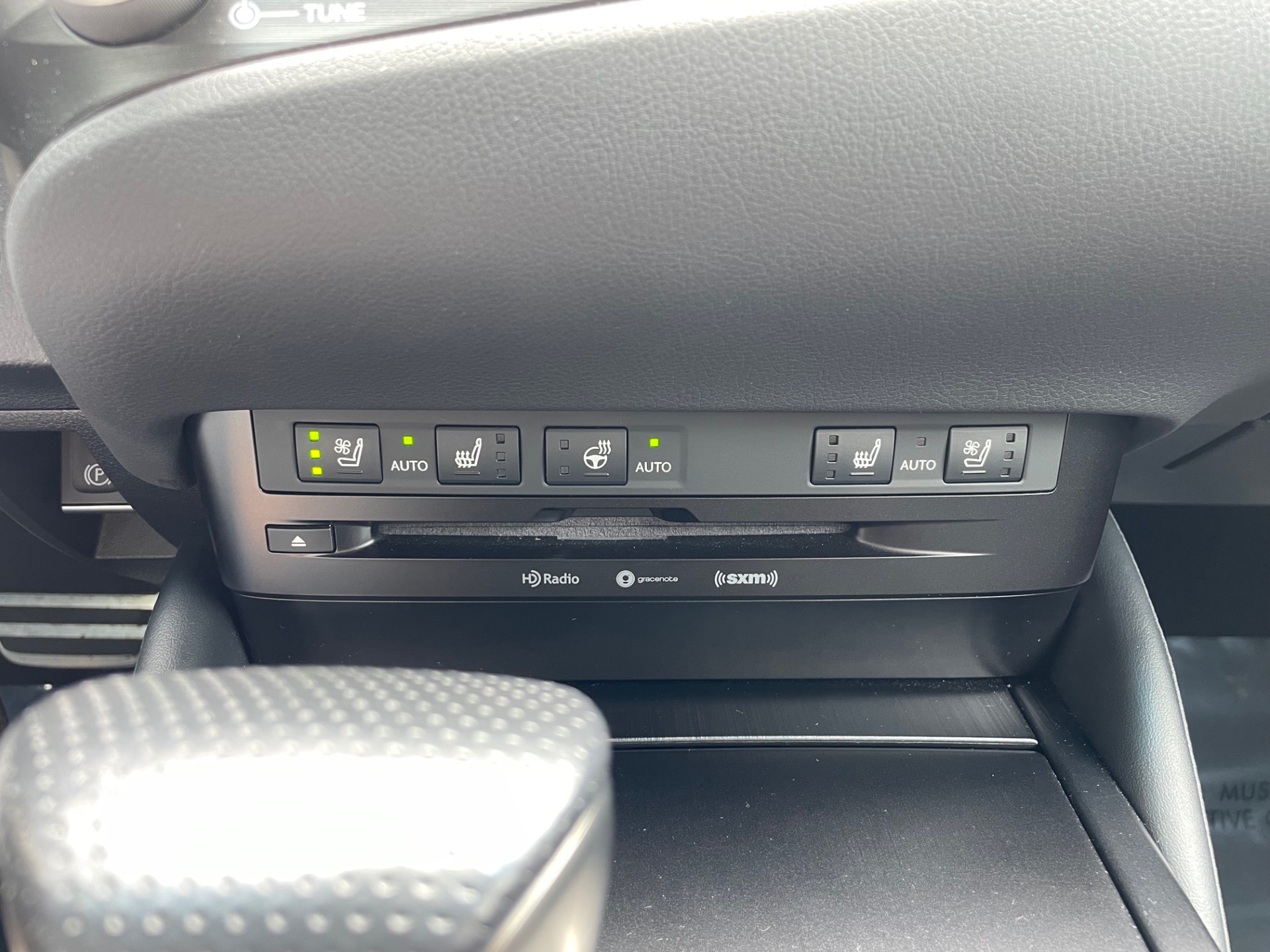 Used 2021 Lexus ES ES 250 F SPORT for sale $35,995 at Formula Imports in Charlotte NC 28227 30