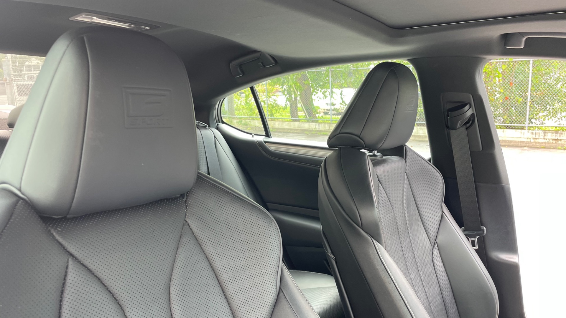 Used 2021 Lexus ES ES 250 F SPORT for sale $35,995 at Formula Imports in Charlotte NC 28227 40