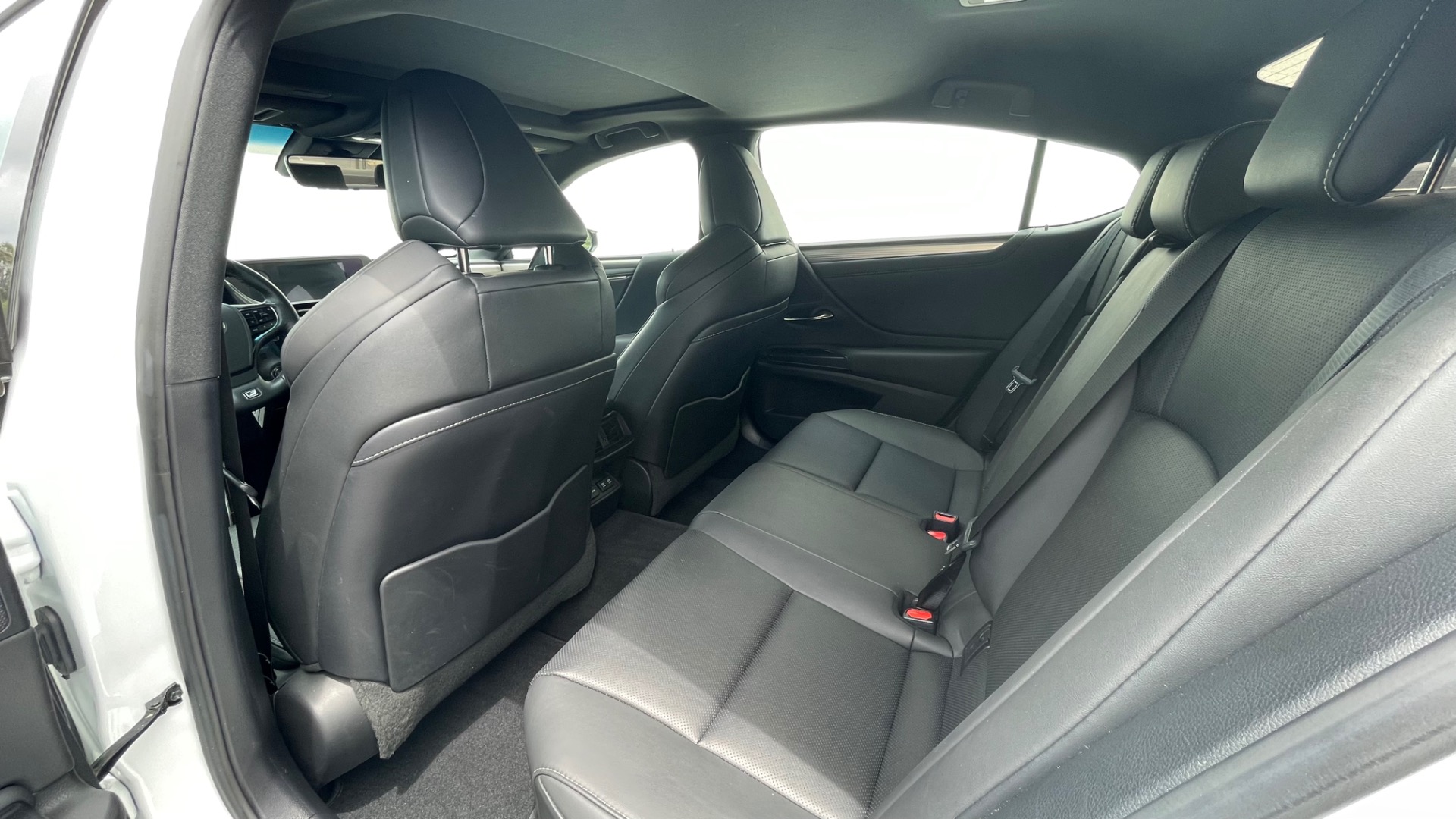Used 2021 Lexus ES ES 250 F SPORT for sale $35,995 at Formula Imports in Charlotte NC 28227 42
