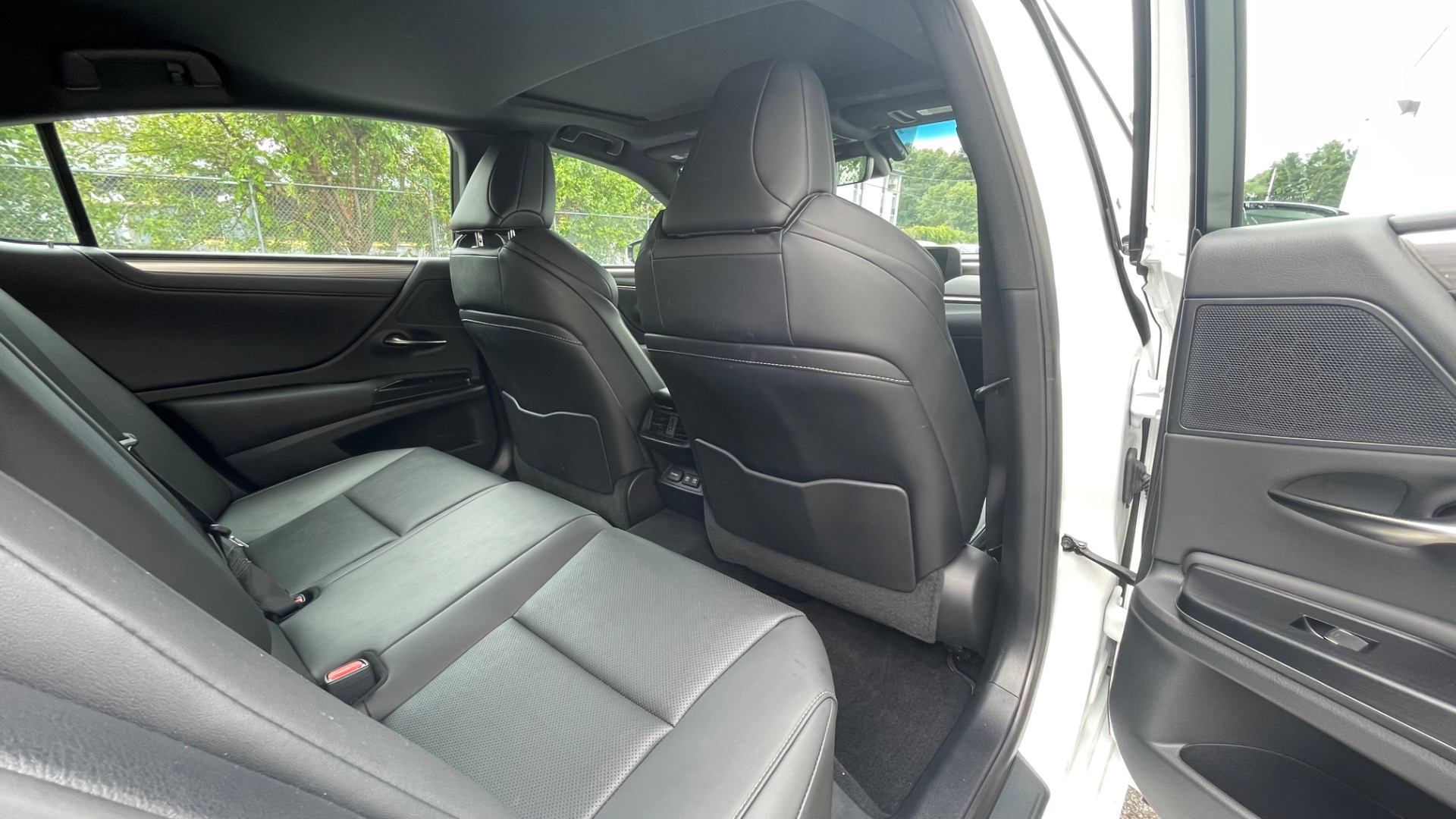 Used 2021 Lexus ES ES 250 F SPORT for sale $35,995 at Formula Imports in Charlotte NC 28227 50