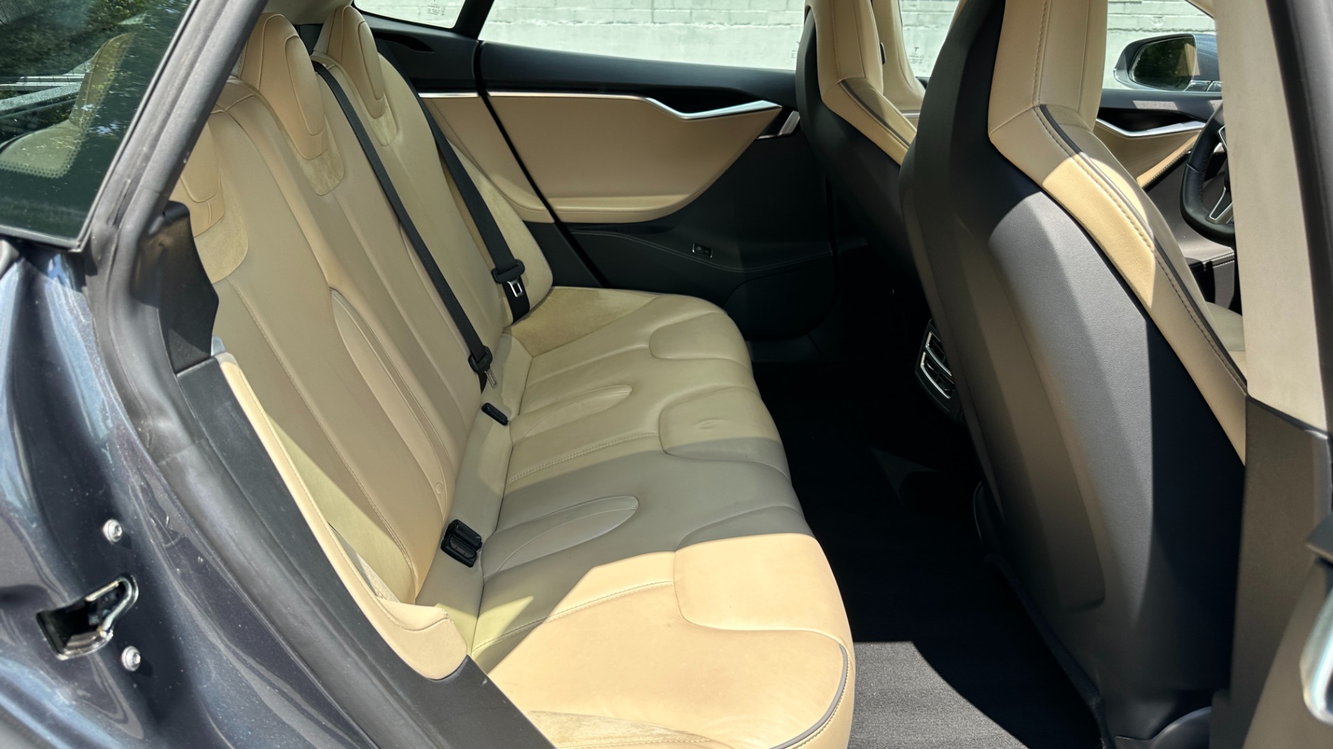 Used 2014 Tesla Model S 60 kWh Battery / 60D / PREMIUM CONNECTIVITY / LEATHER / SUNROOF for sale $22,995 at Formula Imports in Charlotte NC 28227 30
