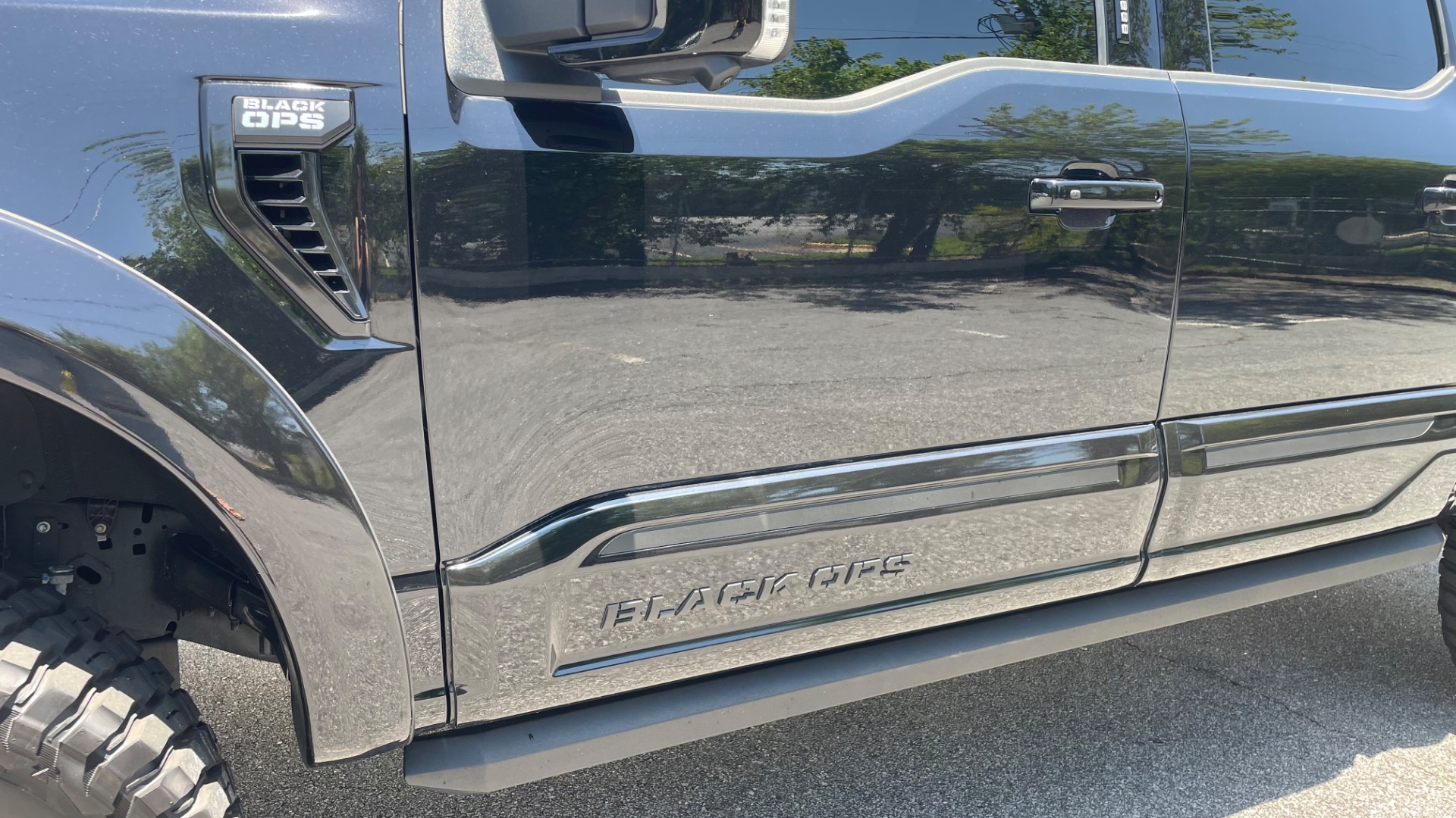 Used 2022 Ford F-150 LARIAT for sale Sold at Formula Imports in Charlotte NC 28227 13