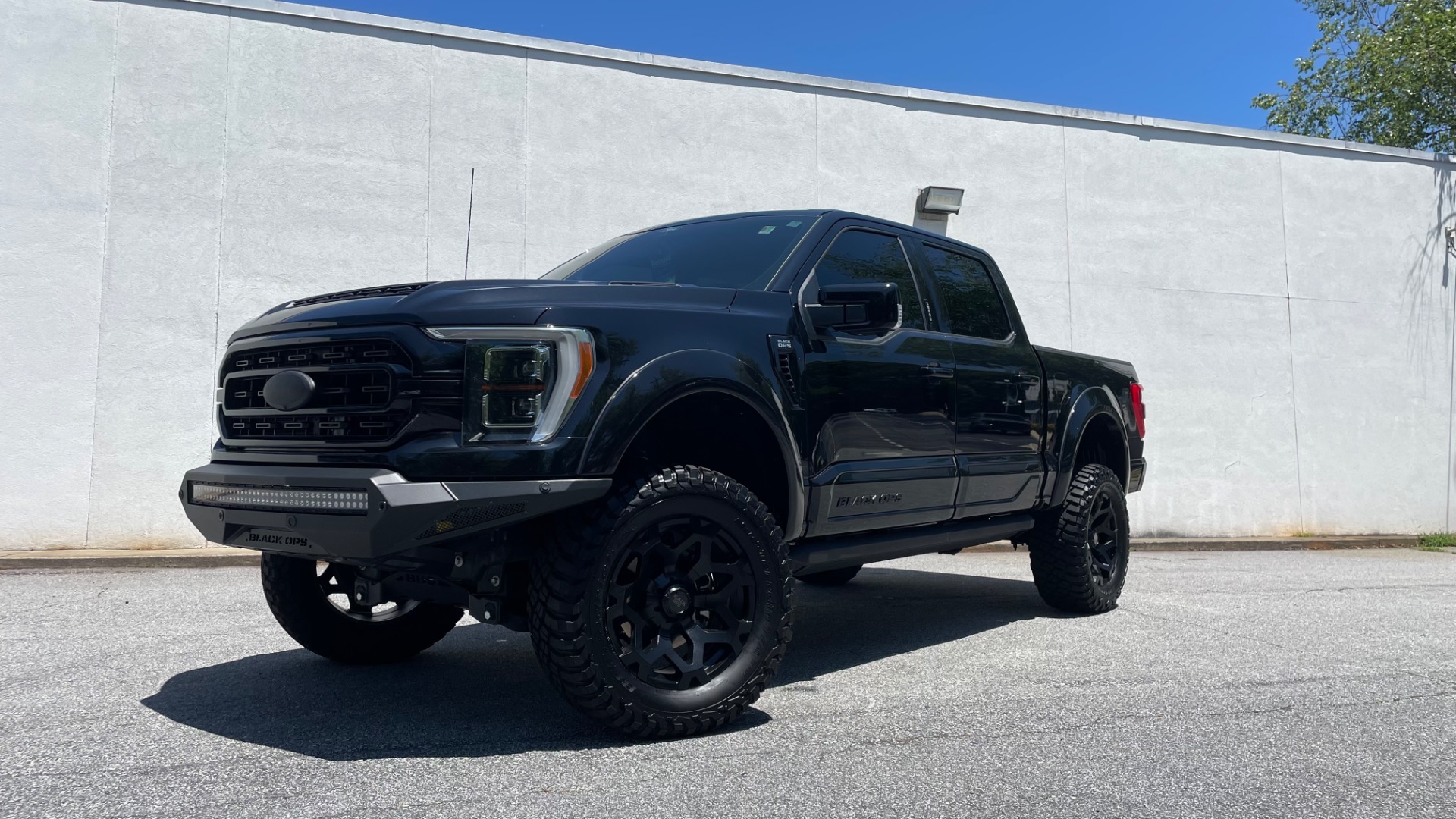 Used 2022 Ford F-150 LARIAT for sale Sold at Formula Imports in Charlotte NC 28227 1