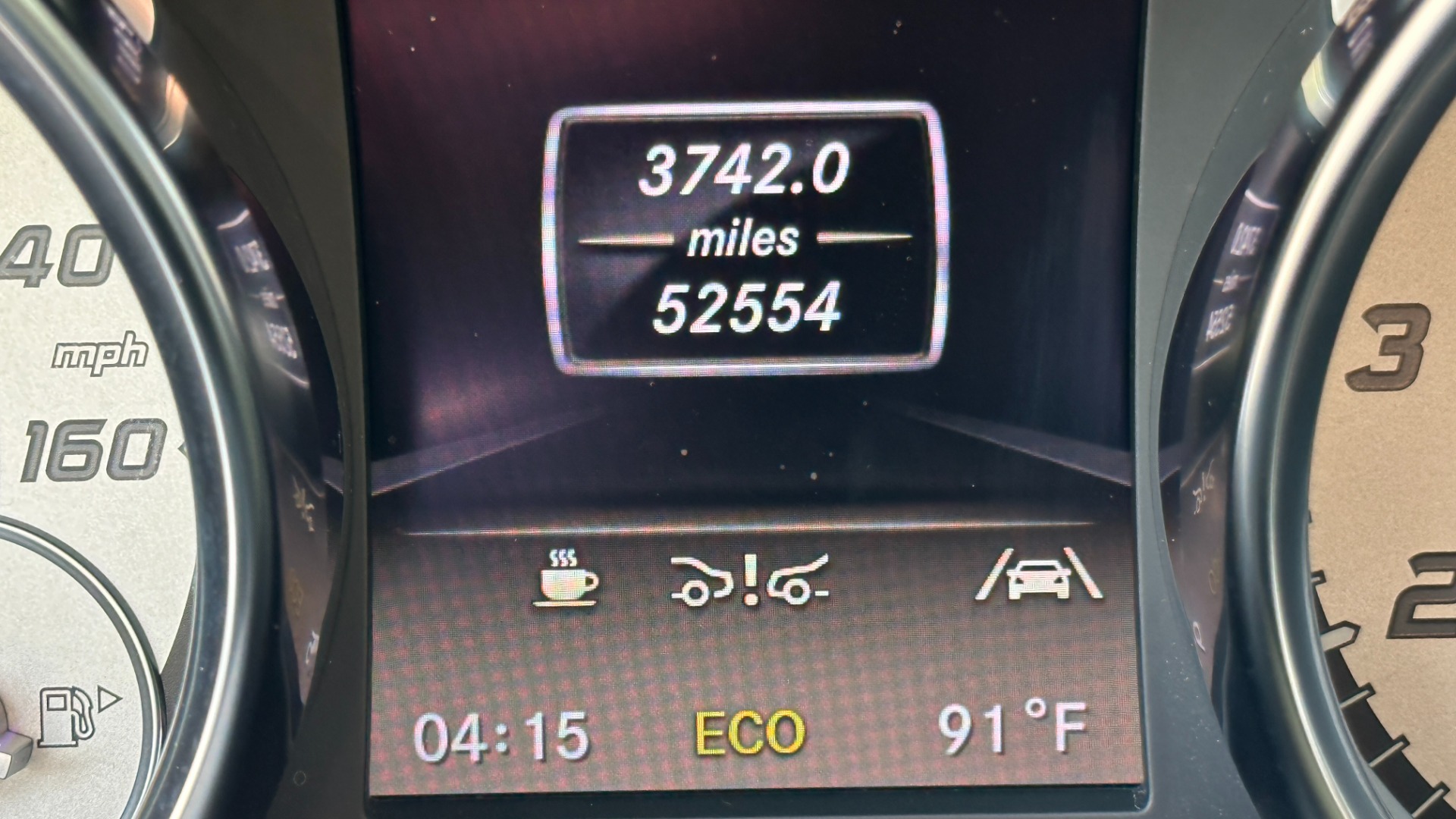 Used 2013 Mercedes-Benz SL-Class SL 550 / CONVERTIBLE / GLASS HARD TOP / NAV / V8 TURBO / RED BRAKES for sale Sold at Formula Imports in Charlotte NC 28227 20