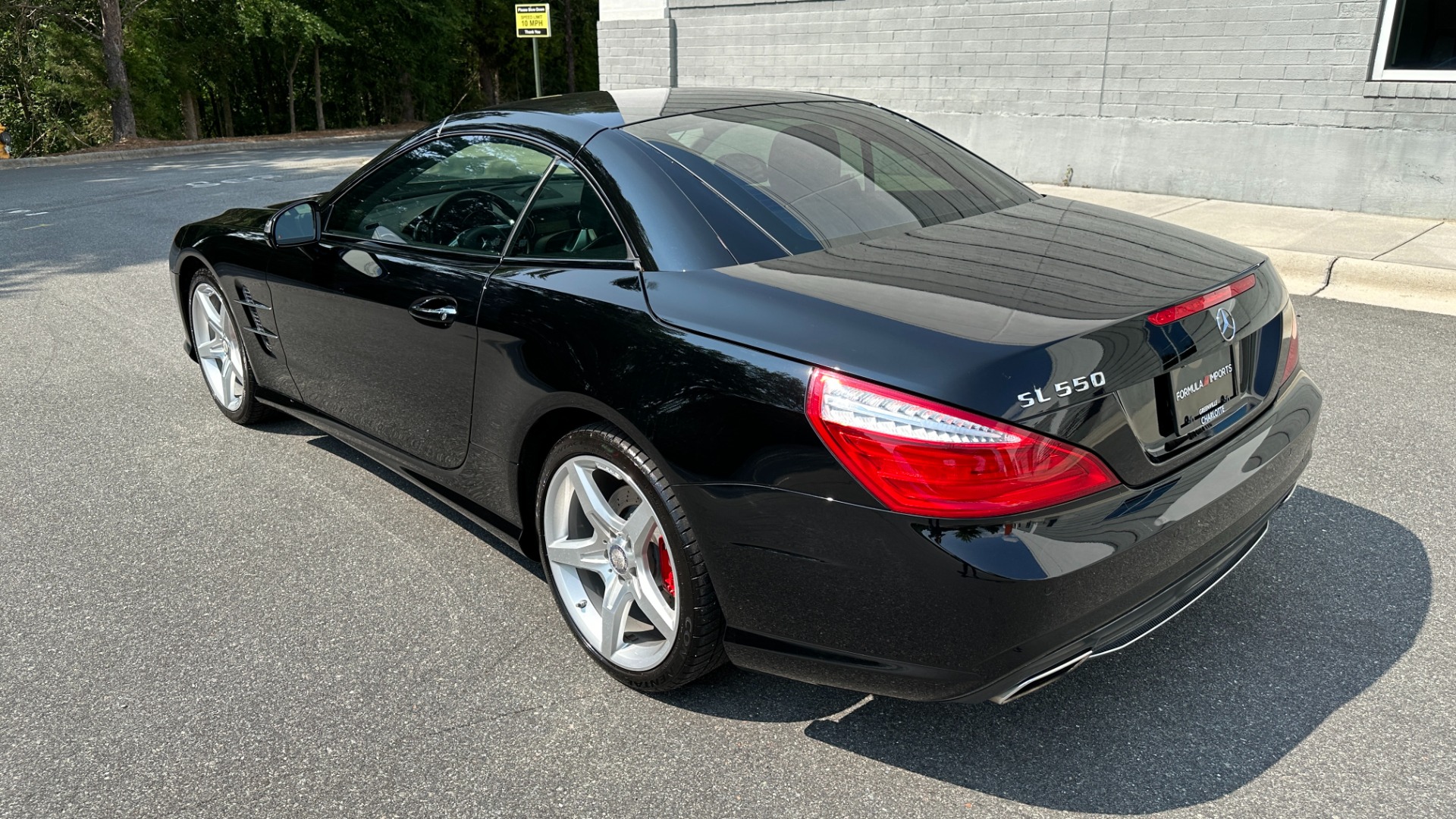 Used 2013 Mercedes-Benz SL-Class SL 550 / CONVERTIBLE / GLASS HARD TOP / NAV / V8 TURBO / RED BRAKES for sale Sold at Formula Imports in Charlotte NC 28227 7