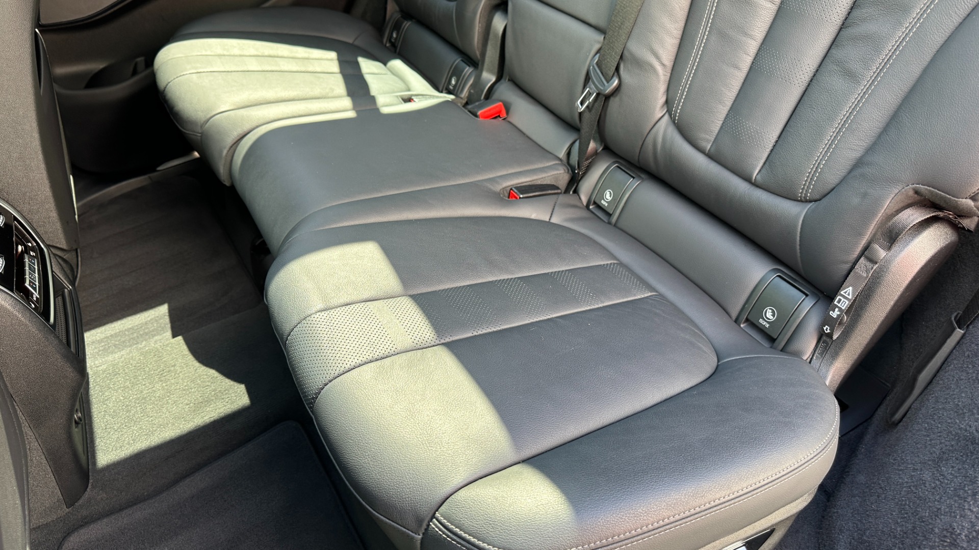 Used 2020 BMW X7 xDrive40i / HK SOUND / COLD WEATHER / REMOTE START / M SPORT BRAKES for sale $55,995 at Formula Imports in Charlotte NC 28227 23
