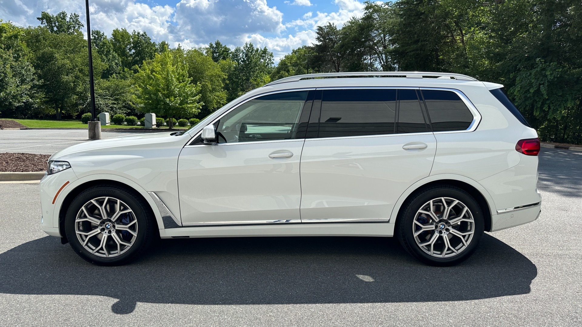 Used 2020 BMW X7 xDrive40i / HK SOUND / COLD WEATHER / REMOTE START / M SPORT BRAKES for sale $55,995 at Formula Imports in Charlotte NC 28227 6