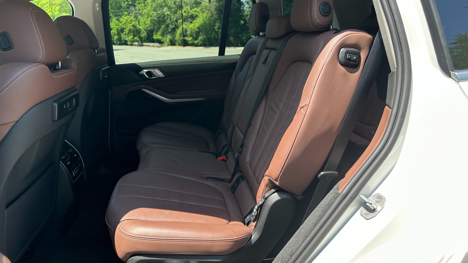 Used 2020 BMW X7 xDrive40i / HK SOUND / COLD WEATHER / REMOTE START / M SPORT BRAKES for sale $55,995 at Formula Imports in Charlotte NC 28227 27