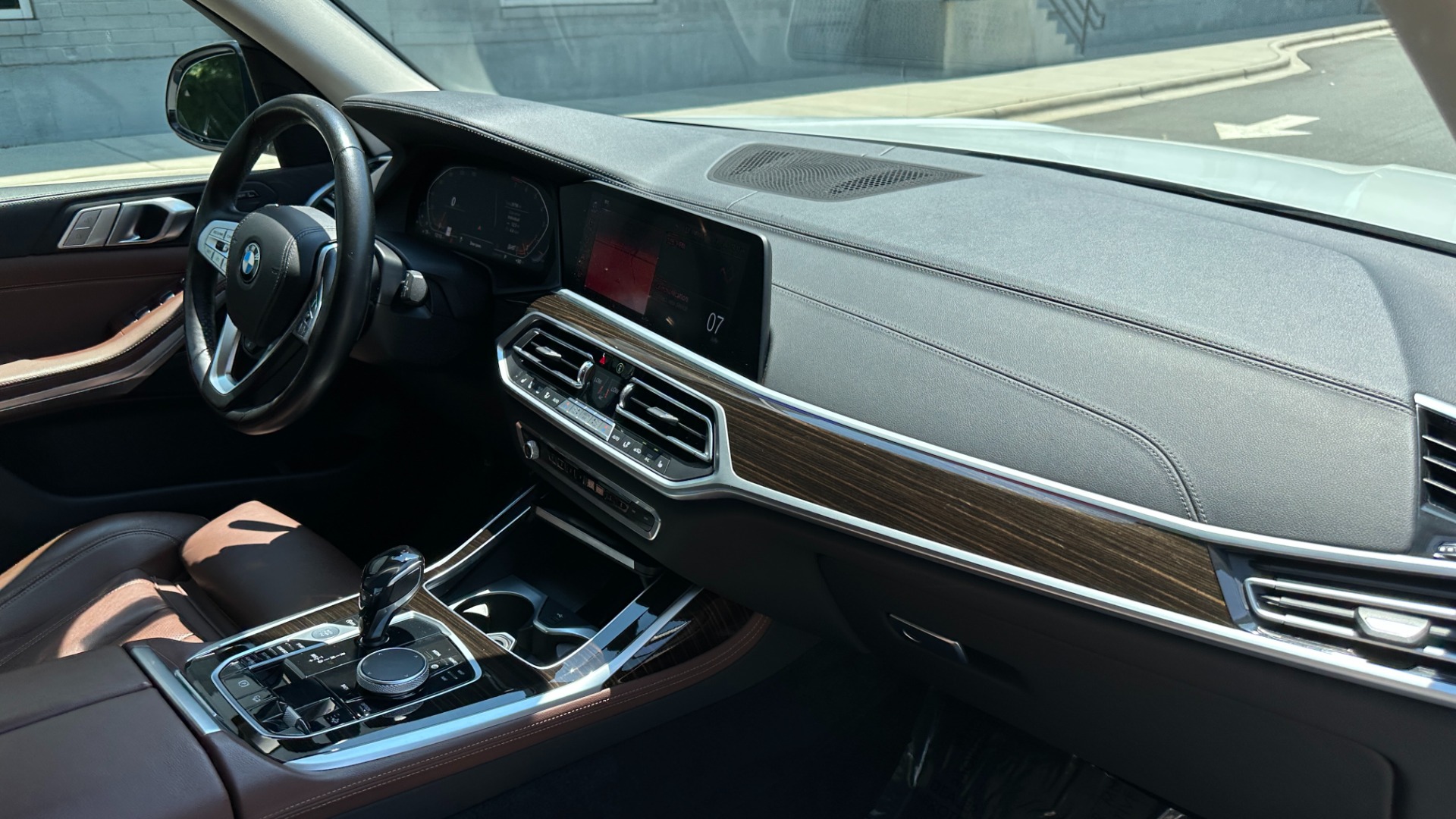 Used 2020 BMW X7 xDrive40i / HK SOUND / COLD WEATHER / REMOTE START / M SPORT BRAKES for sale $55,995 at Formula Imports in Charlotte NC 28227 43