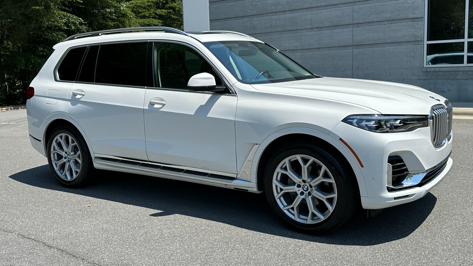 Used 2020 BMW X7 xDrive40i / HK SOUND / COLD WEATHER / REMOTE START / M SPORT BRAKES for sale $55,995 at Formula Imports in Charlotte NC 28227 5
