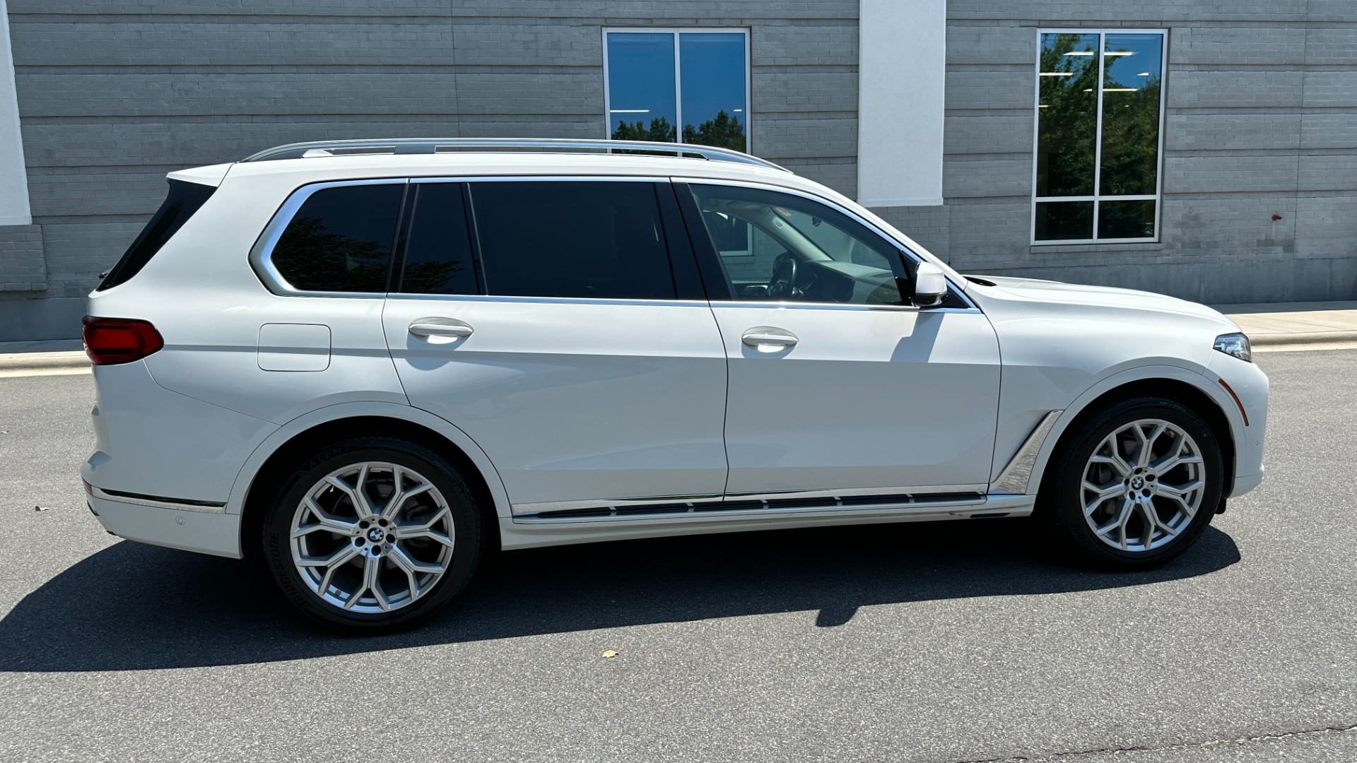 Used 2020 BMW X7 xDrive40i / HK SOUND / COLD WEATHER / REMOTE START / M SPORT BRAKES for sale $55,995 at Formula Imports in Charlotte NC 28227 6