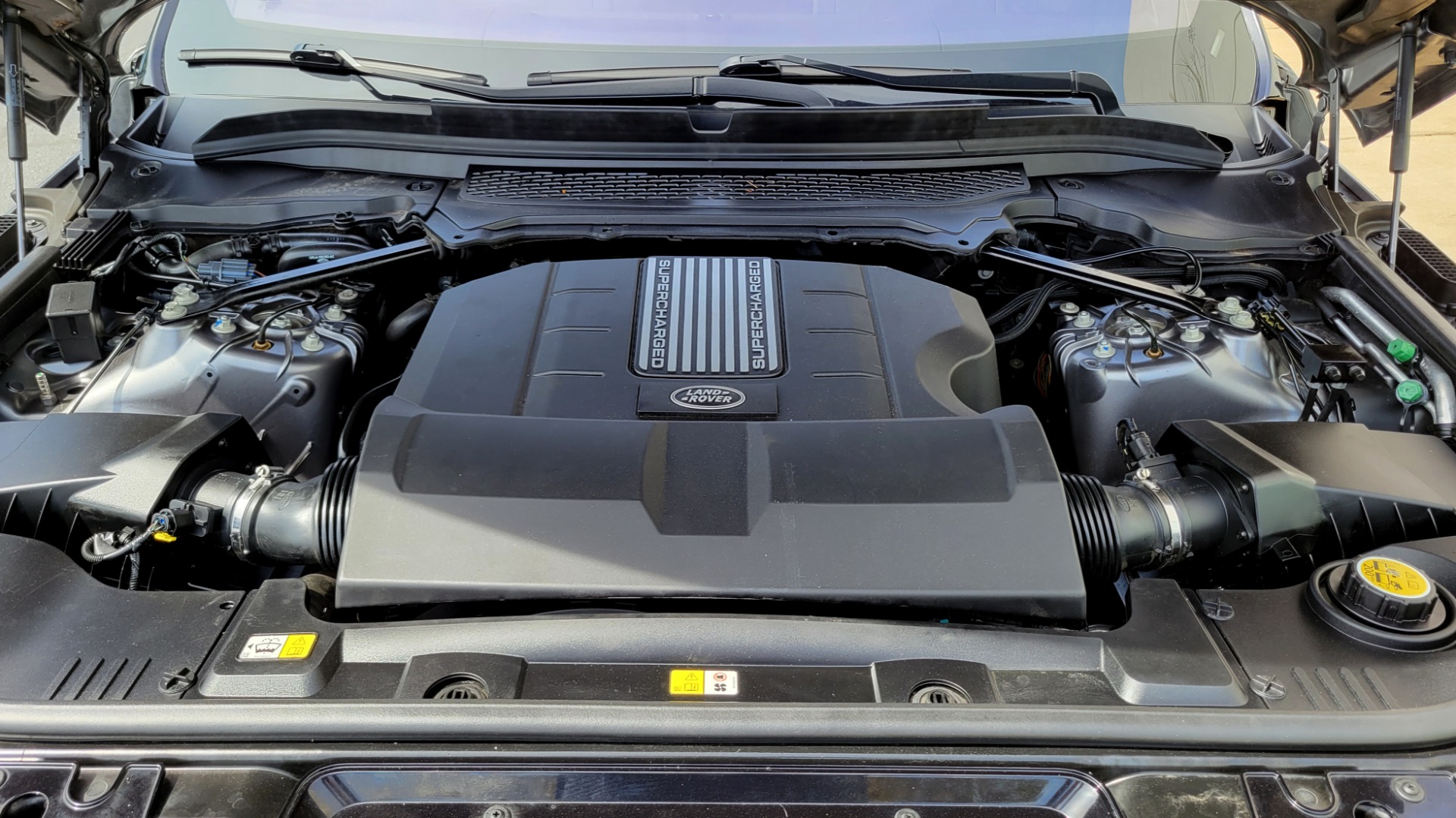 Used 2016 Land Rover RANGE ROVER SPORT SC V6 HSE / NAV / SUNROOF / REARVIEW / HTD STS / COOLER for sale Sold at Formula Imports in Charlotte NC 28227 13