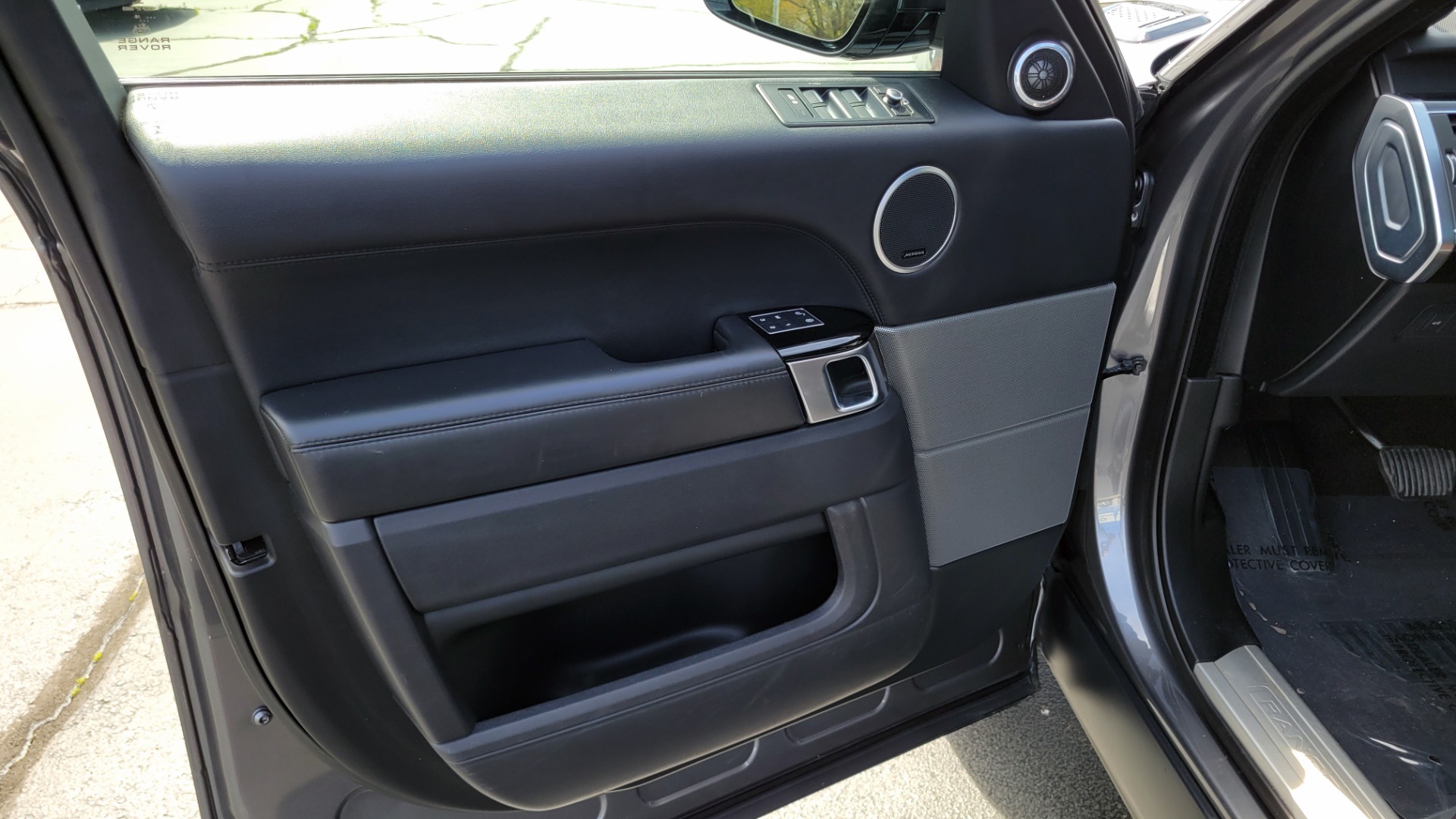 Used 2016 Land Rover RANGE ROVER SPORT SC V6 HSE / NAV / SUNROOF / REARVIEW / HTD STS / COOLER for sale Sold at Formula Imports in Charlotte NC 28227 35