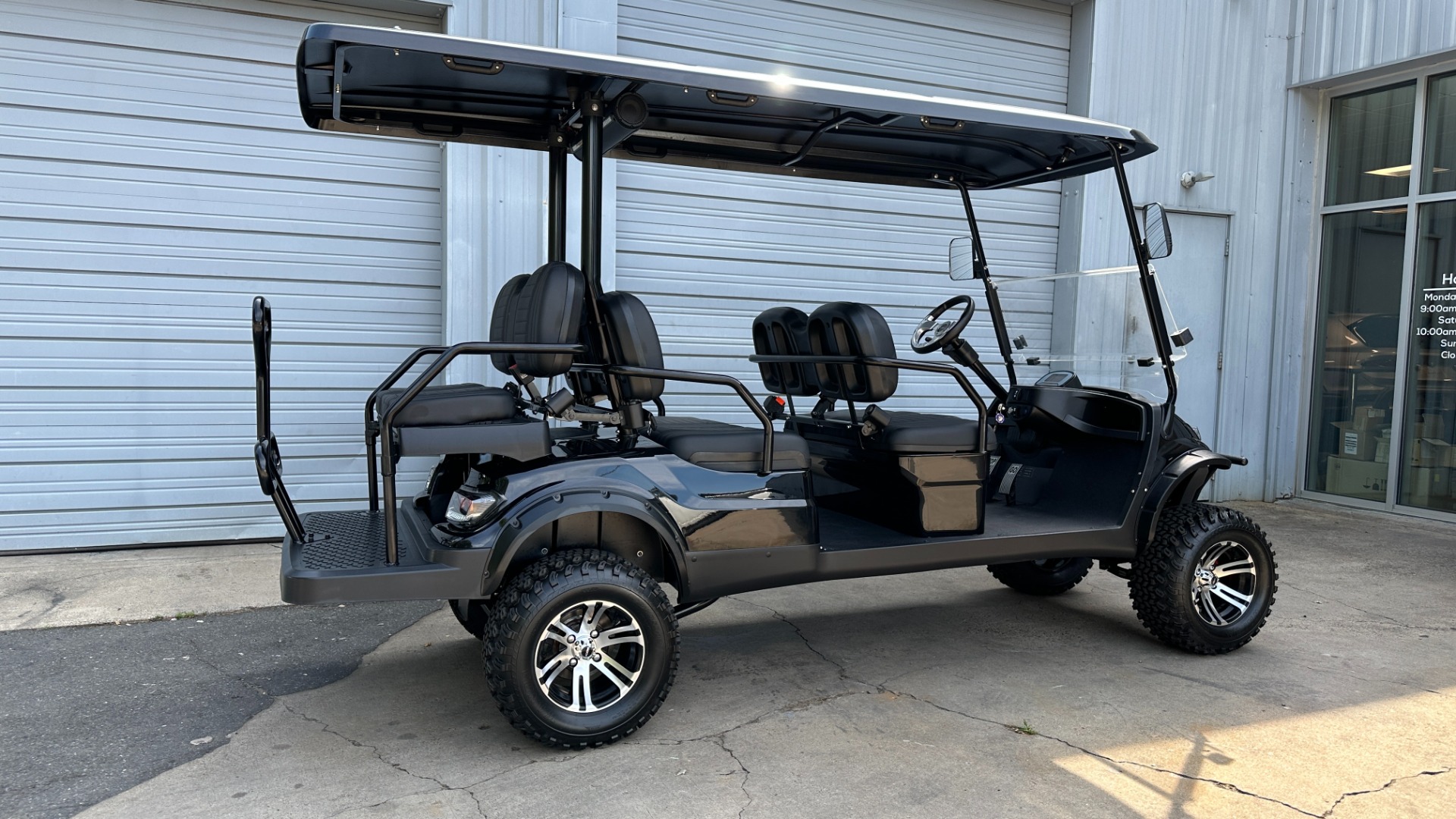 Used 2023 Icon I60L LIFTED BLUETOOTH STEREO for sale $13,488 at Formula Imports in Charlotte NC 28227 5