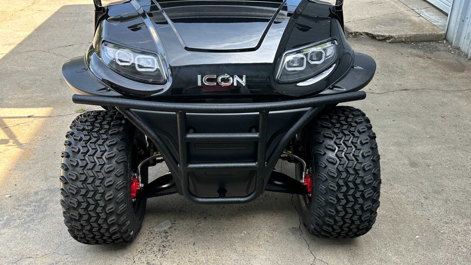 Used 2023 Icon I60L LIFTED BLUETOOTH STEREO for sale $13,488 at Formula Imports in Charlotte NC 28227 6