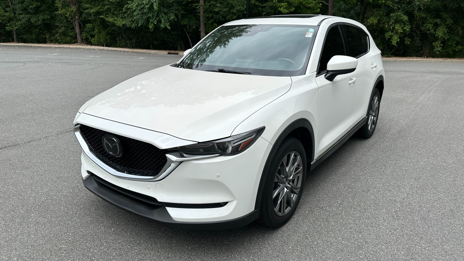 Used 2019 Mazda CX-5 Signature for sale $26,495 at Formula Imports in Charlotte NC 28227 2