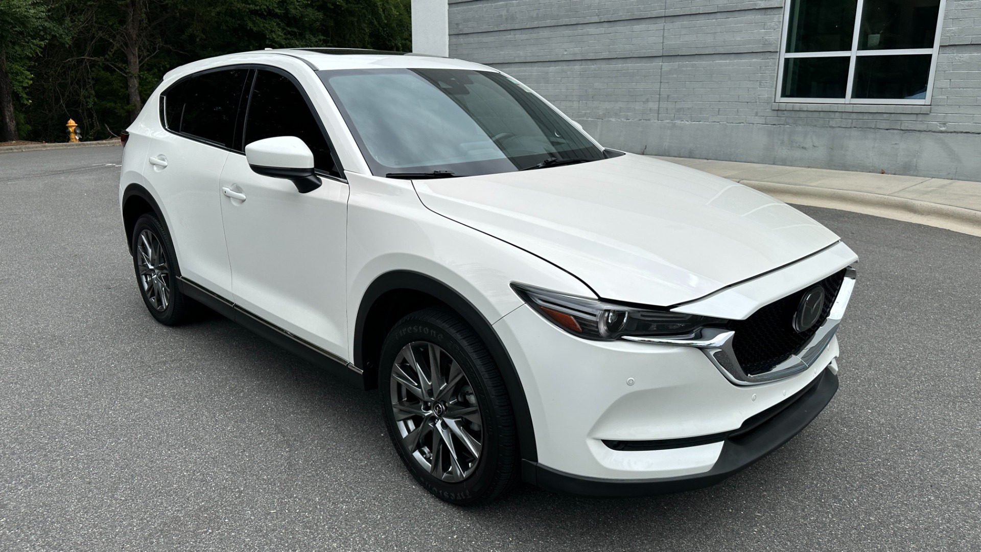 Used 2019 Mazda CX-5 Signature for sale $26,495 at Formula Imports in Charlotte NC 28227 6