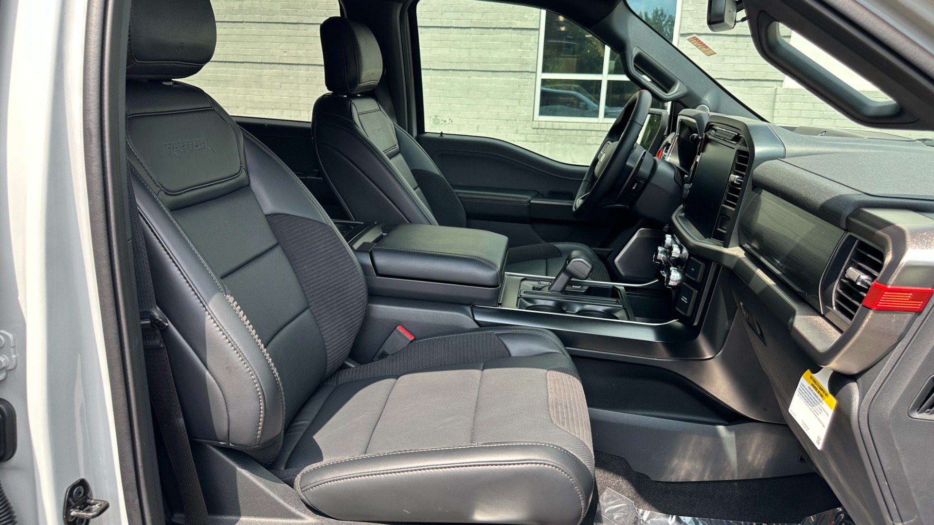 Used 2023 Ford F-150 RAPTOR / 17IN WHEELS / ALL TERRAIN TIRES / TOUCHSCREEN for sale Sold at Formula Imports in Charlotte NC 28227 37
