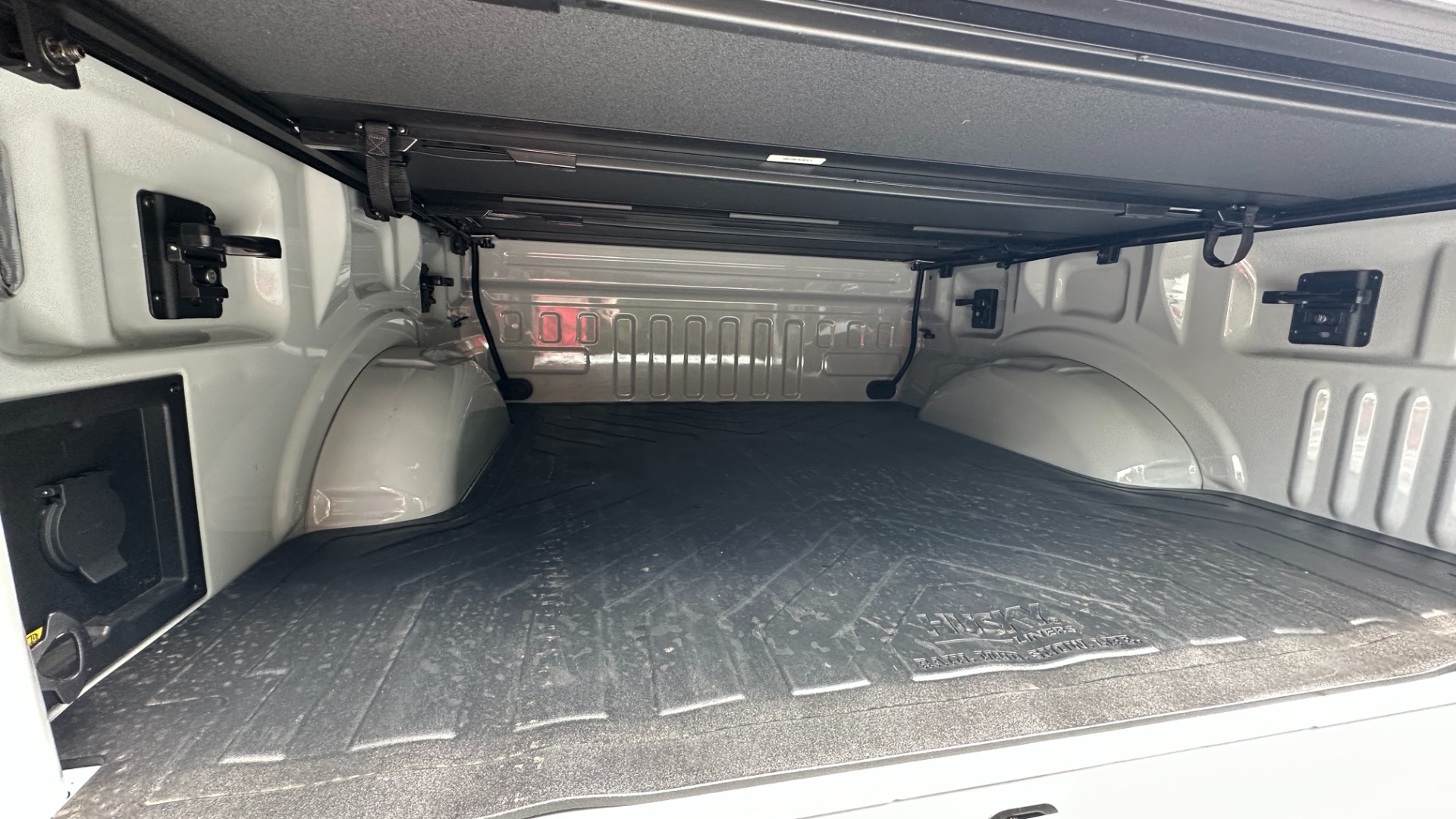 Used 2023 Ford F-150 RAPTOR / 17IN WHEELS / ALL TERRAIN TIRES / TOUCHSCREEN for sale Sold at Formula Imports in Charlotte NC 28227 42