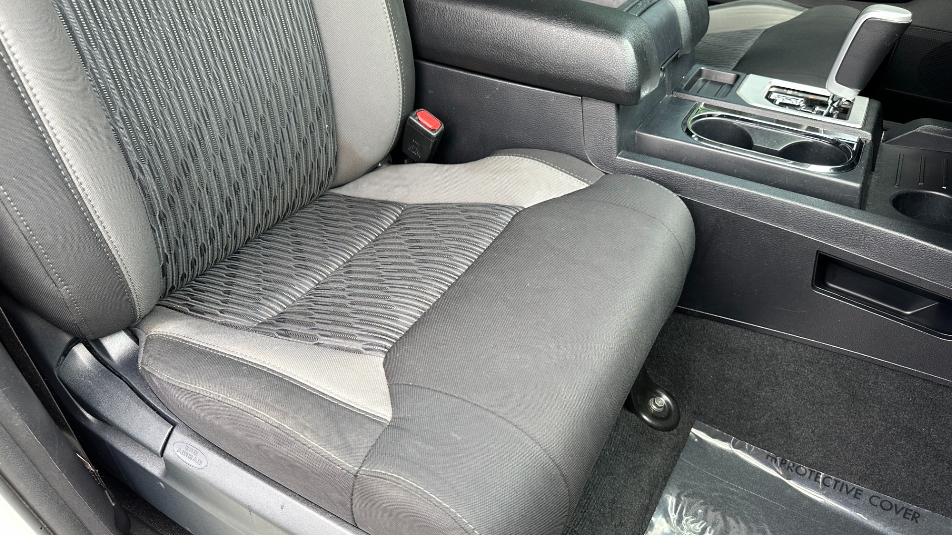 Used 2017 Toyota Tundra 4WD SR5 for sale $32,795 at Formula Imports in Charlotte NC 28227 10