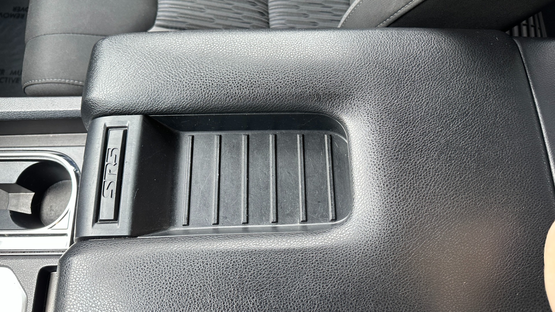 Used 2017 Toyota Tundra 4WD SR5 for sale $32,795 at Formula Imports in Charlotte NC 28227 26