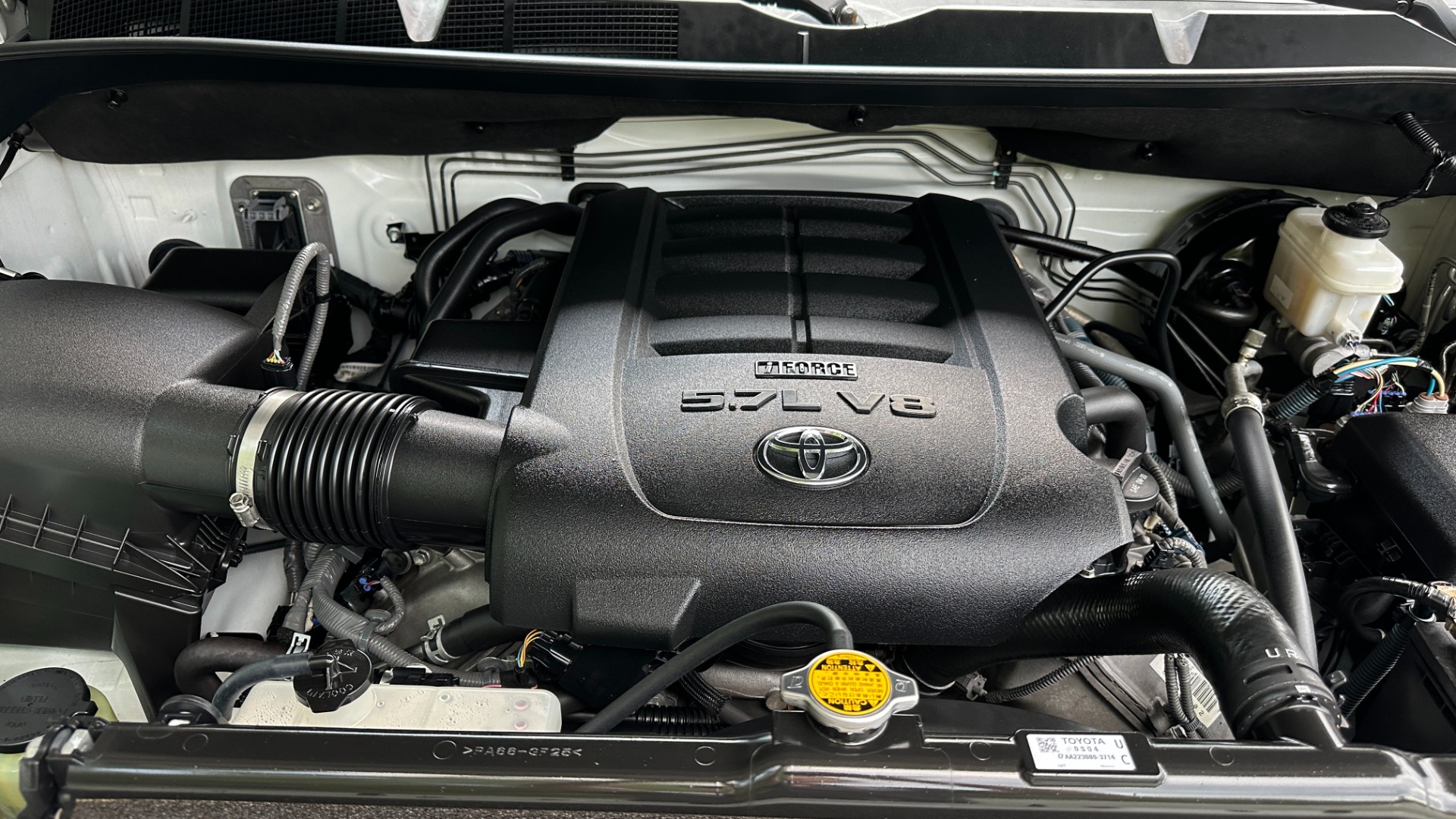 Used 2017 Toyota Tundra 4WD SR5 for sale $32,795 at Formula Imports in Charlotte NC 28227 36