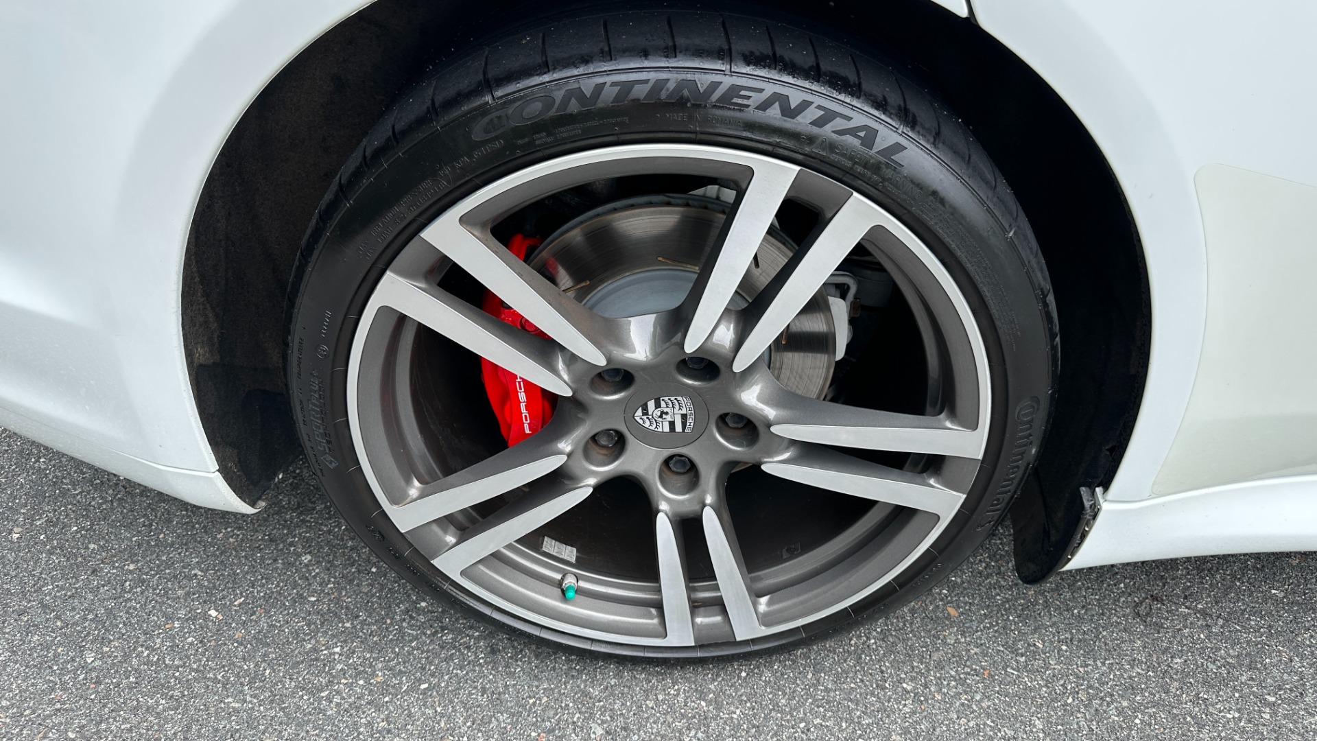 Used 2013 Porsche Panamera 4 / TURBO 2 WHEELS / PREMIUM / BOSE / GLOSS BLACK TRIM for sale $28,499 at Formula Imports in Charlotte NC 28227 48