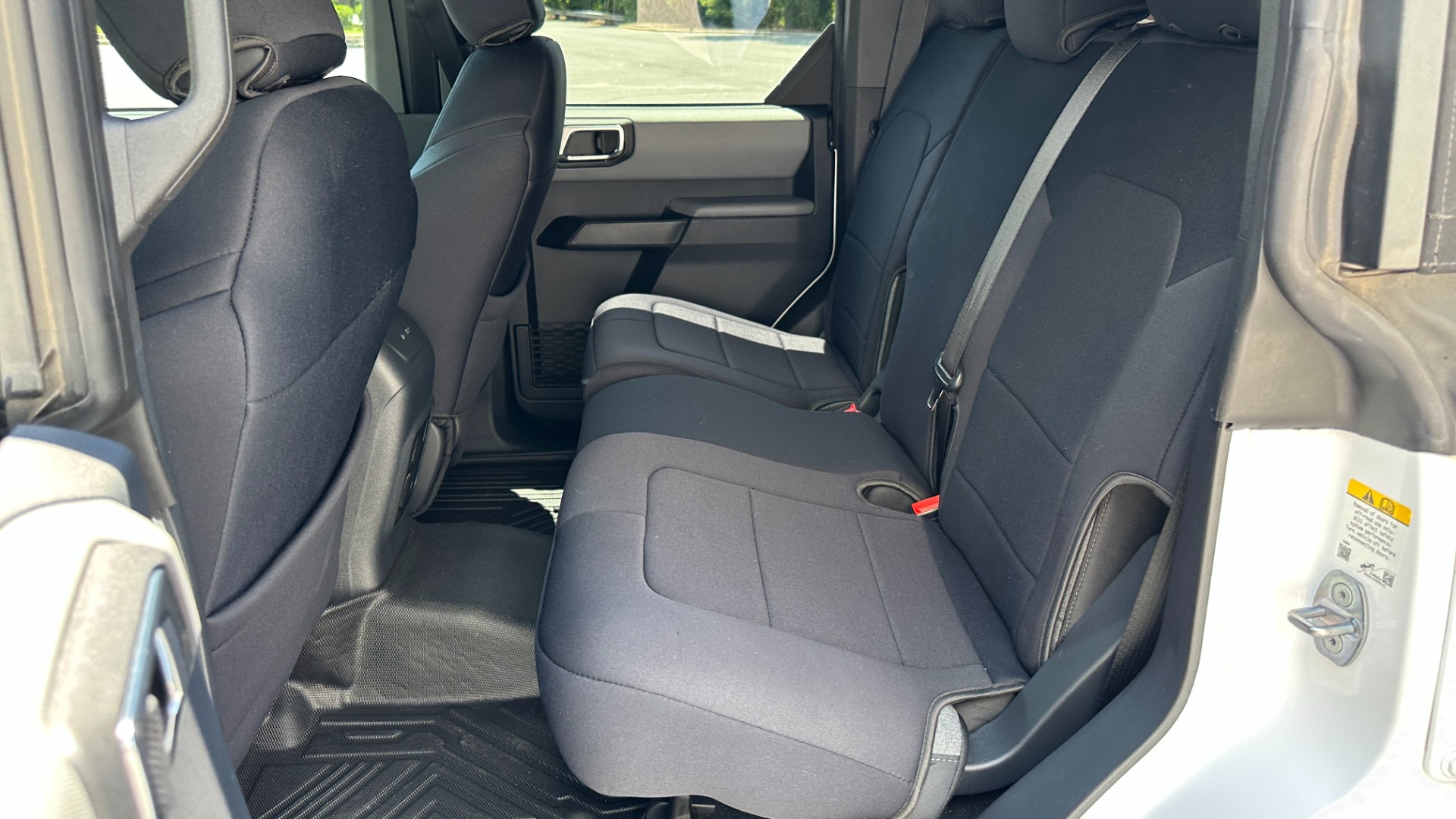 Used 2022 Ford Bronco BIG BEND / SOFT TOP / 10SPD / CLOTH / TOUCHSCREEN for sale Sold at Formula Imports in Charlotte NC 28227 24
