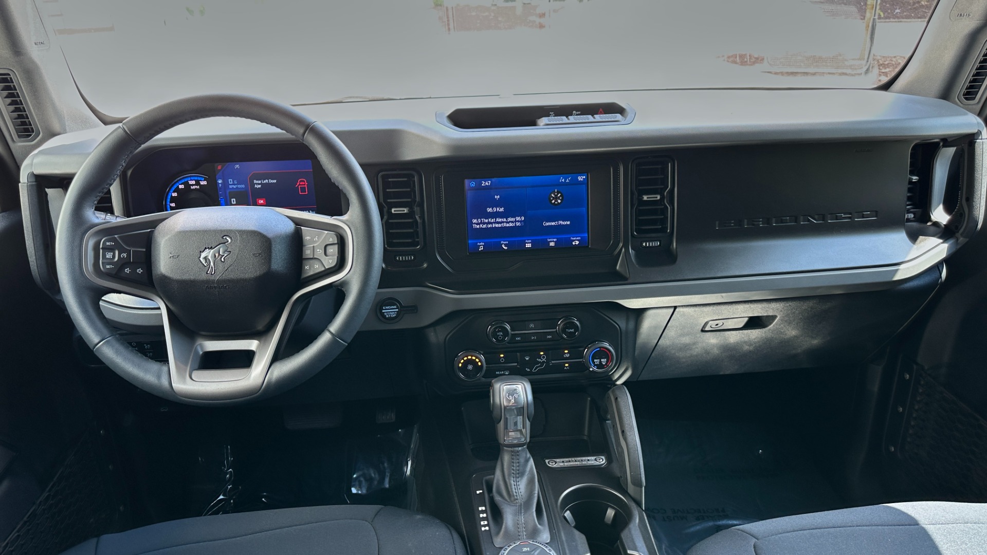 Used 2022 Ford Bronco BIG BEND / SOFT TOP / 10SPD / CLOTH / TOUCHSCREEN for sale Sold at Formula Imports in Charlotte NC 28227 29