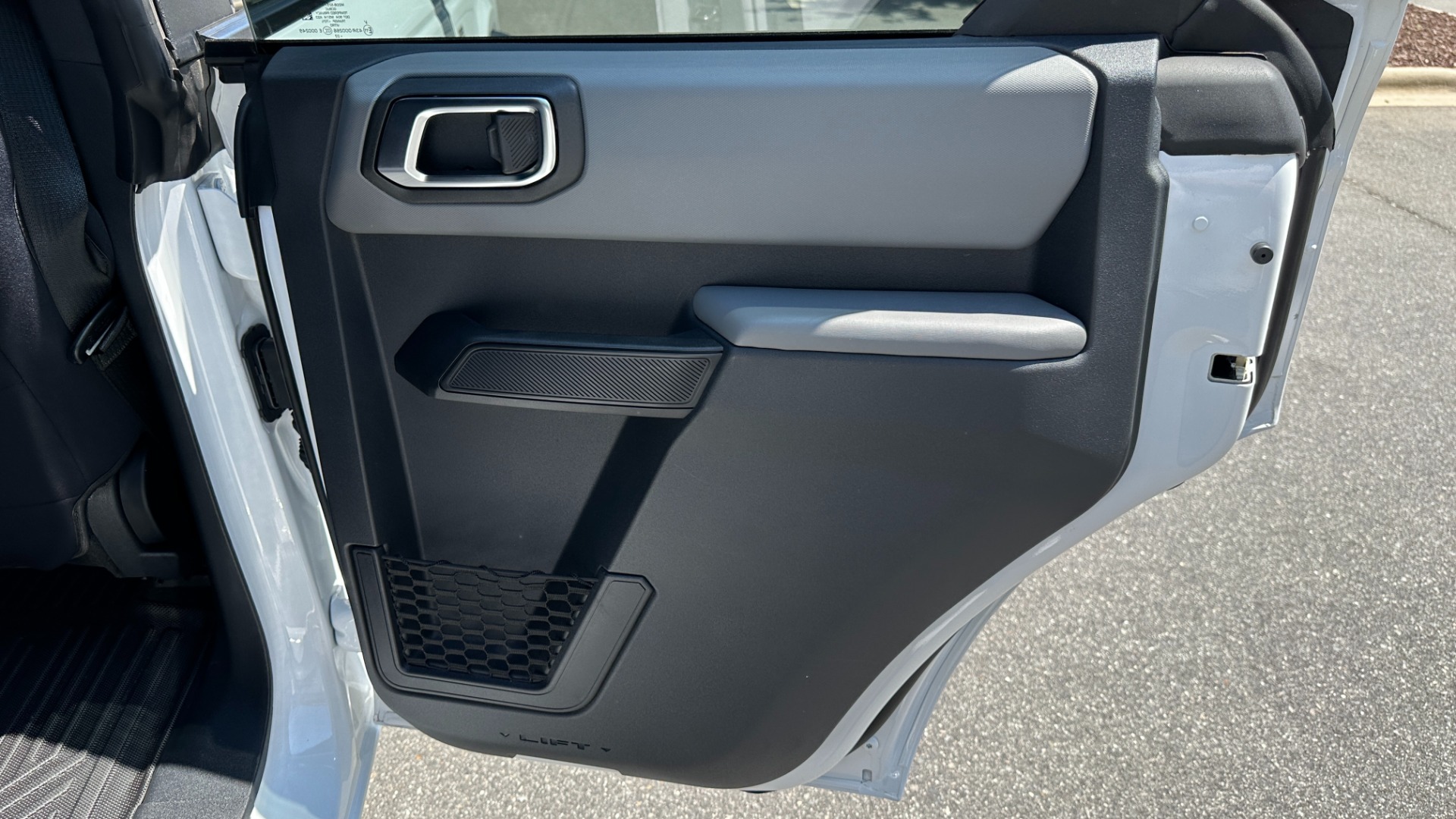 Used 2022 Ford Bronco BIG BEND / SOFT TOP / 10SPD / CLOTH / TOUCHSCREEN for sale Sold at Formula Imports in Charlotte NC 28227 31