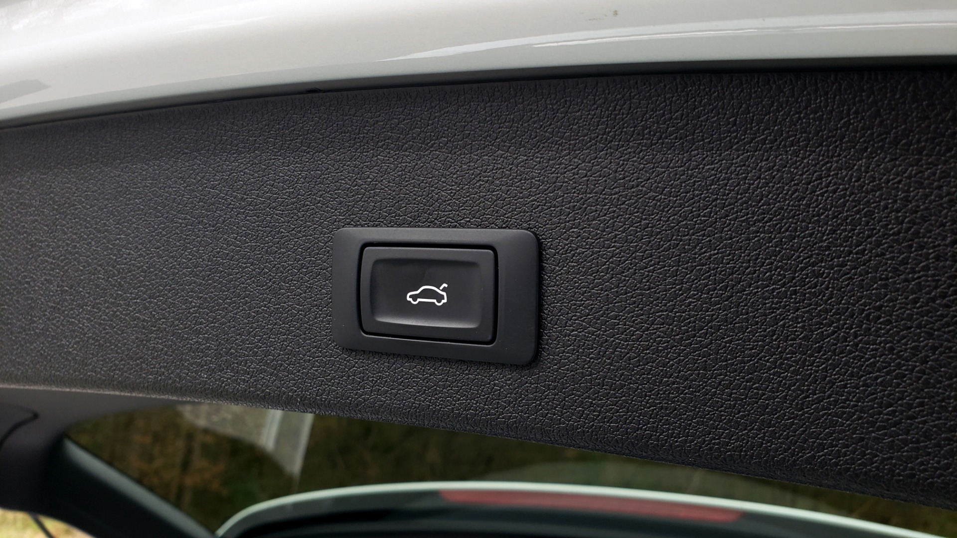 Used 2017 Audi Q5 PREMIUM PLUS / TECH / NAV / PANO-ROOF / B&O SND / REARVIEW for sale Sold at Formula Imports in Charlotte NC 28227 23