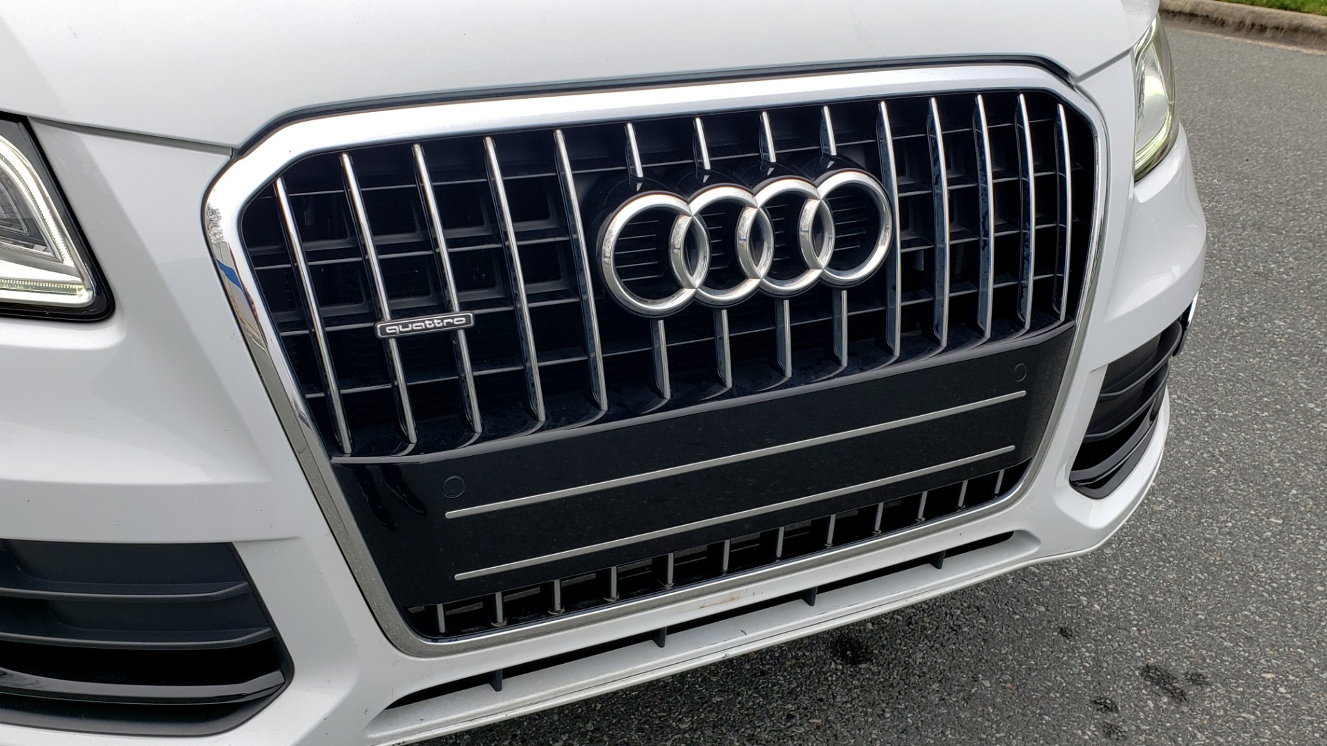 Used 2017 Audi Q5 PREMIUM PLUS / TECH / NAV / PANO-ROOF / B&O SND / REARVIEW for sale Sold at Formula Imports in Charlotte NC 28227 27