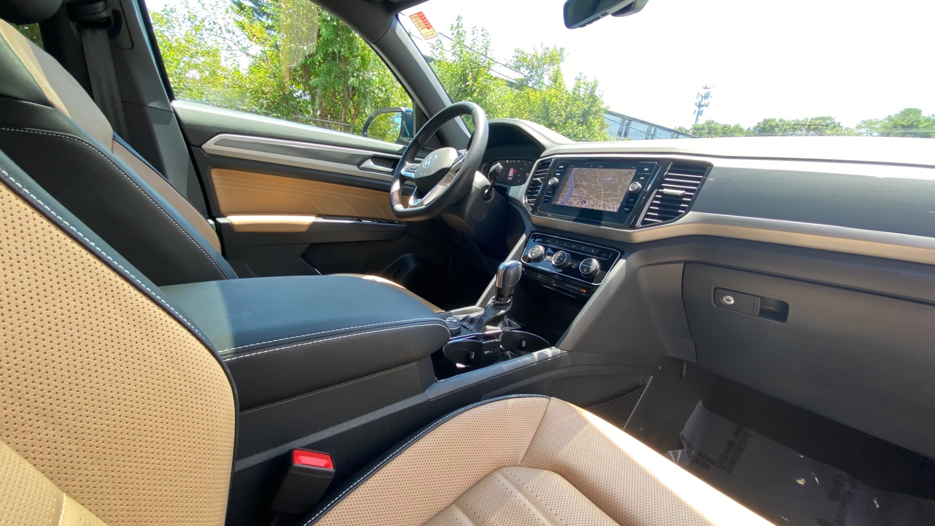 Used 2023 Volkswagen Atlas Cross Sport 3.6L V6 SEL Premium R-Line for sale $44,999 at Formula Imports in Charlotte NC 28227 41