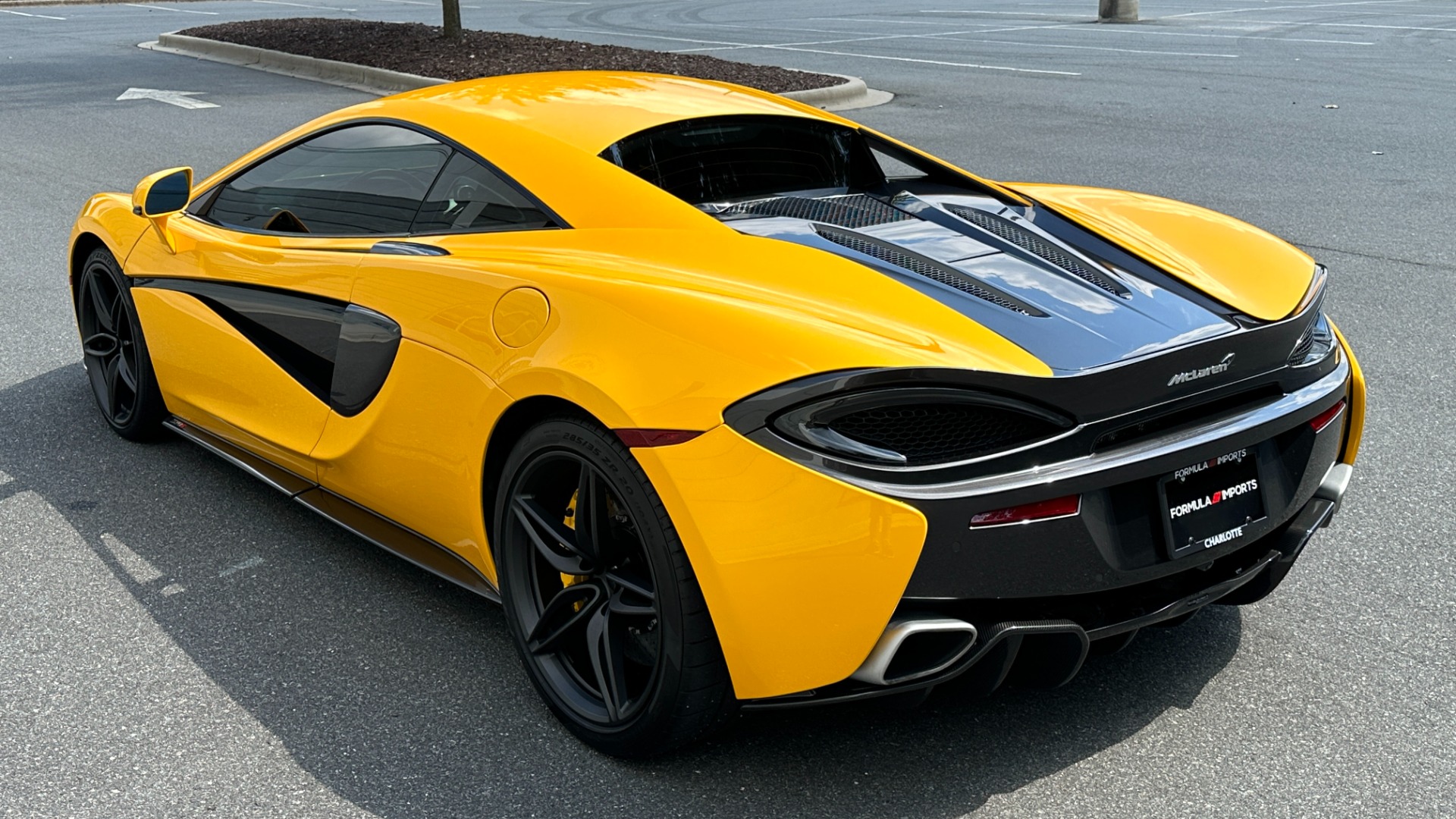 Used 2016 McLaren 570S COUPE / FULL PAINT PROTECTION / NEW TIRES / VOLCANO YELLOW for sale $156,995 at Formula Imports in Charlotte NC 28227 7
