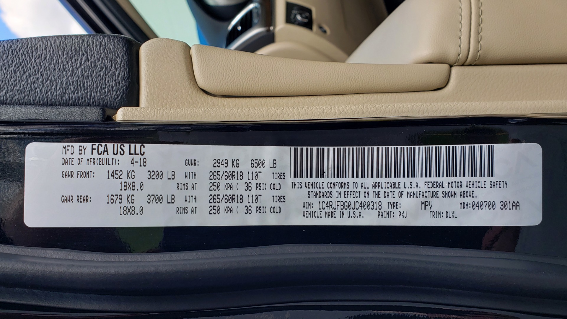 Used 2018 Jeep GRAND CHEROKEE LIMITED 4X4 / NAV / SUNROOF / HTD STS / REARVIEW for sale Sold at Formula Imports in Charlotte NC 28227 91