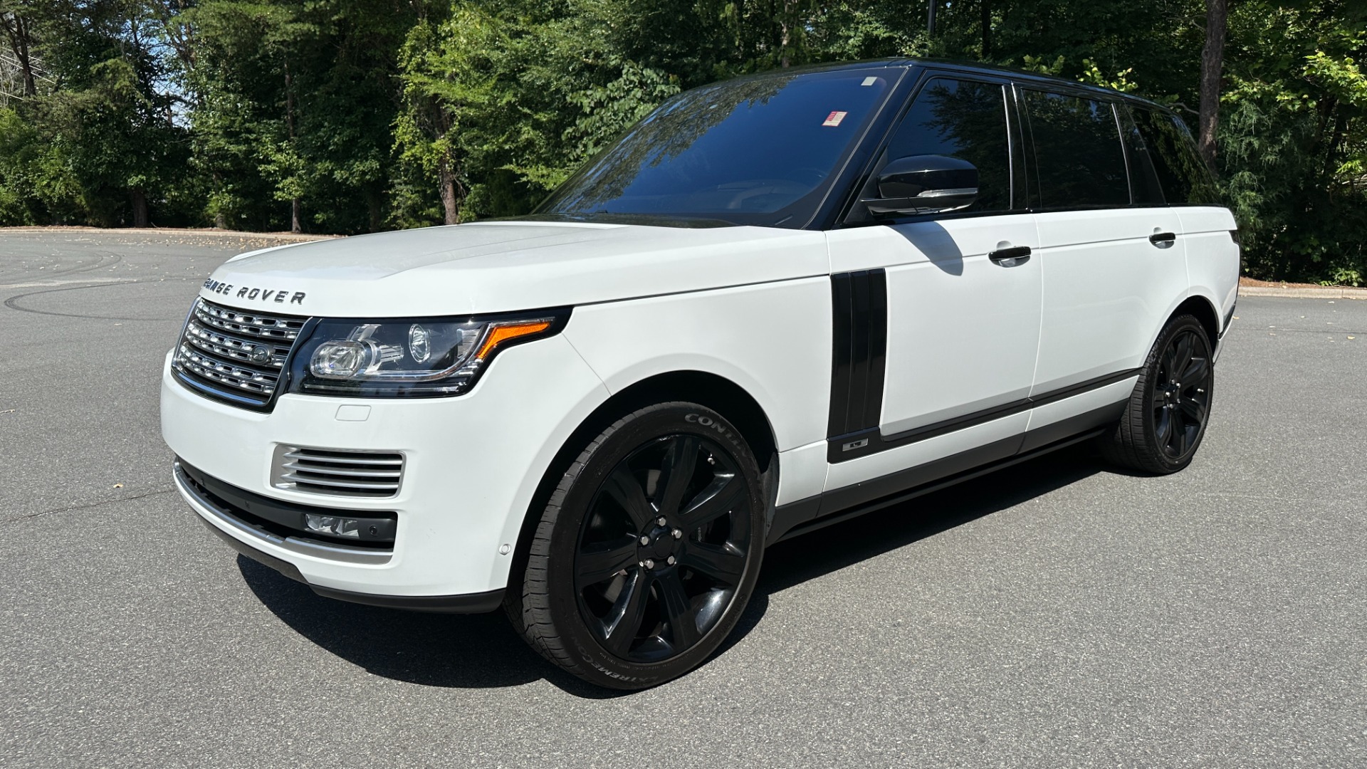 Used 2017 Land Rover Range Rover SV AUTOBIOGRAPHY / LOADED / REAR MASSAGE / EXECUTIVE SEATING / LWB for sale Sold at Formula Imports in Charlotte NC 28227 2