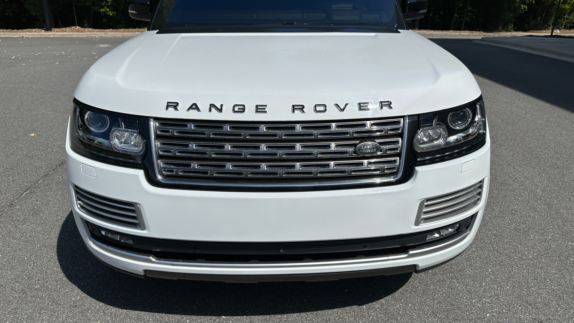 Used 2017 Land Rover Range Rover SV AUTOBIOGRAPHY / LOADED / REAR MASSAGE / EXECUTIVE SEATING / LWB for sale $75,900 at Formula Imports in Charlotte NC 28227 5