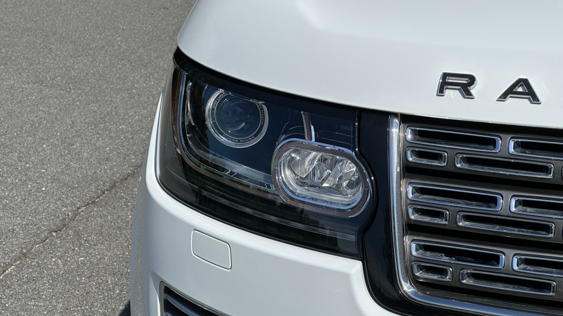 Used 2017 Land Rover Range Rover SV AUTOBIOGRAPHY / LOADED / REAR MASSAGE / EXECUTIVE SEATING / LWB for sale $75,900 at Formula Imports in Charlotte NC 28227 50