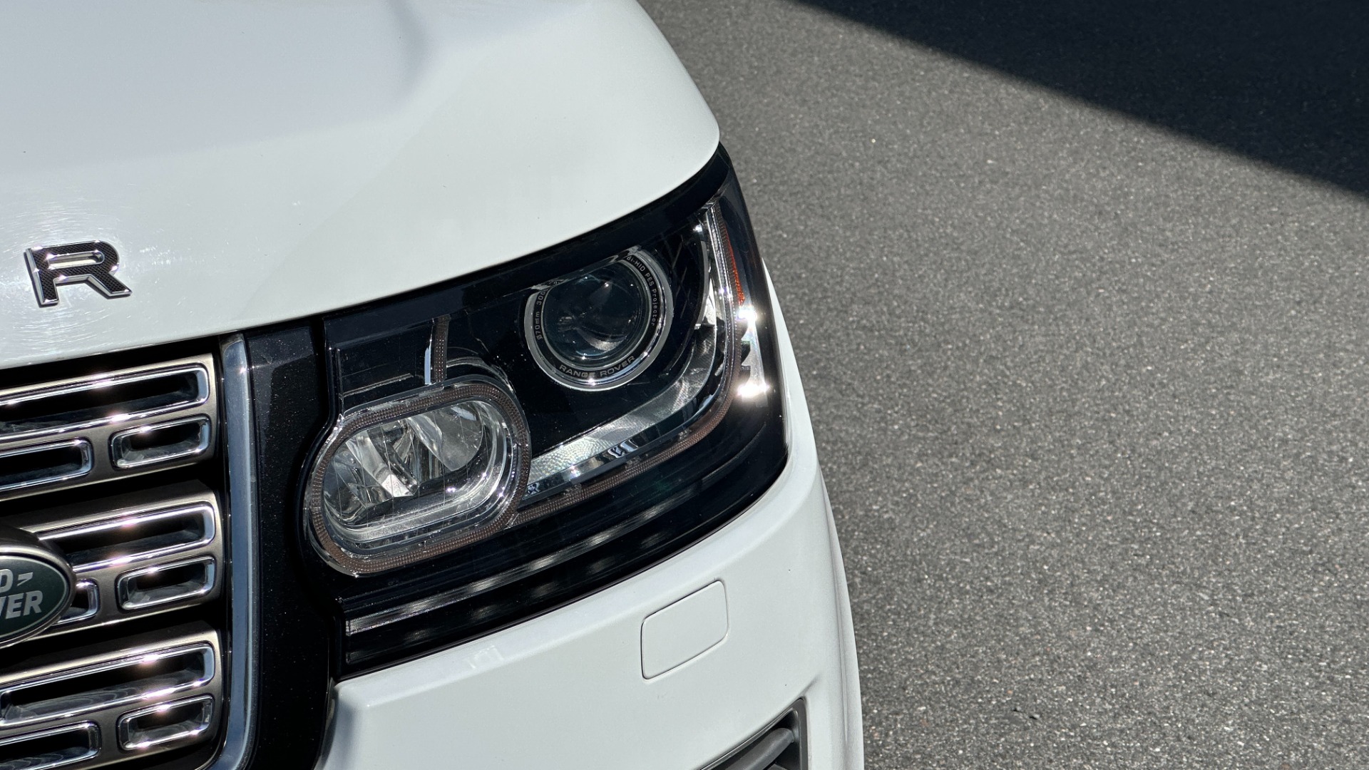 Used 2017 Land Rover Range Rover SV AUTOBIOGRAPHY / LOADED / REAR MASSAGE / EXECUTIVE SEATING / LWB for sale Sold at Formula Imports in Charlotte NC 28227 51