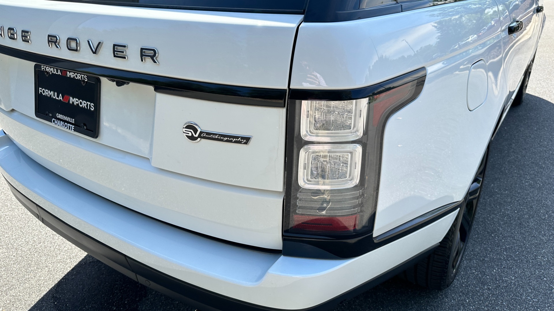Used 2017 Land Rover Range Rover SV AUTOBIOGRAPHY / LOADED / REAR MASSAGE / EXECUTIVE SEATING / LWB for sale Sold at Formula Imports in Charlotte NC 28227 52