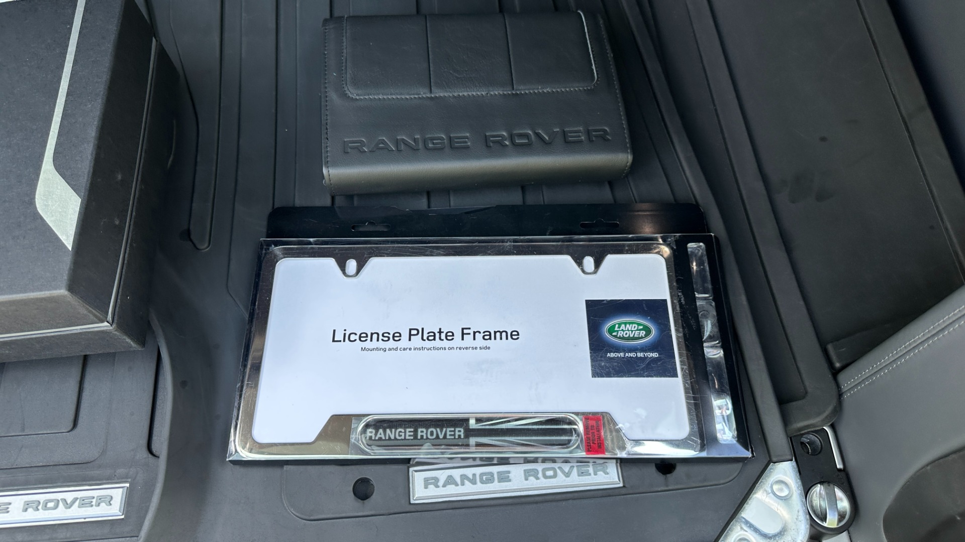 Used 2017 Land Rover Range Rover SV AUTOBIOGRAPHY / LOADED / REAR MASSAGE / EXECUTIVE SEATING / LWB for sale $75,900 at Formula Imports in Charlotte NC 28227 56