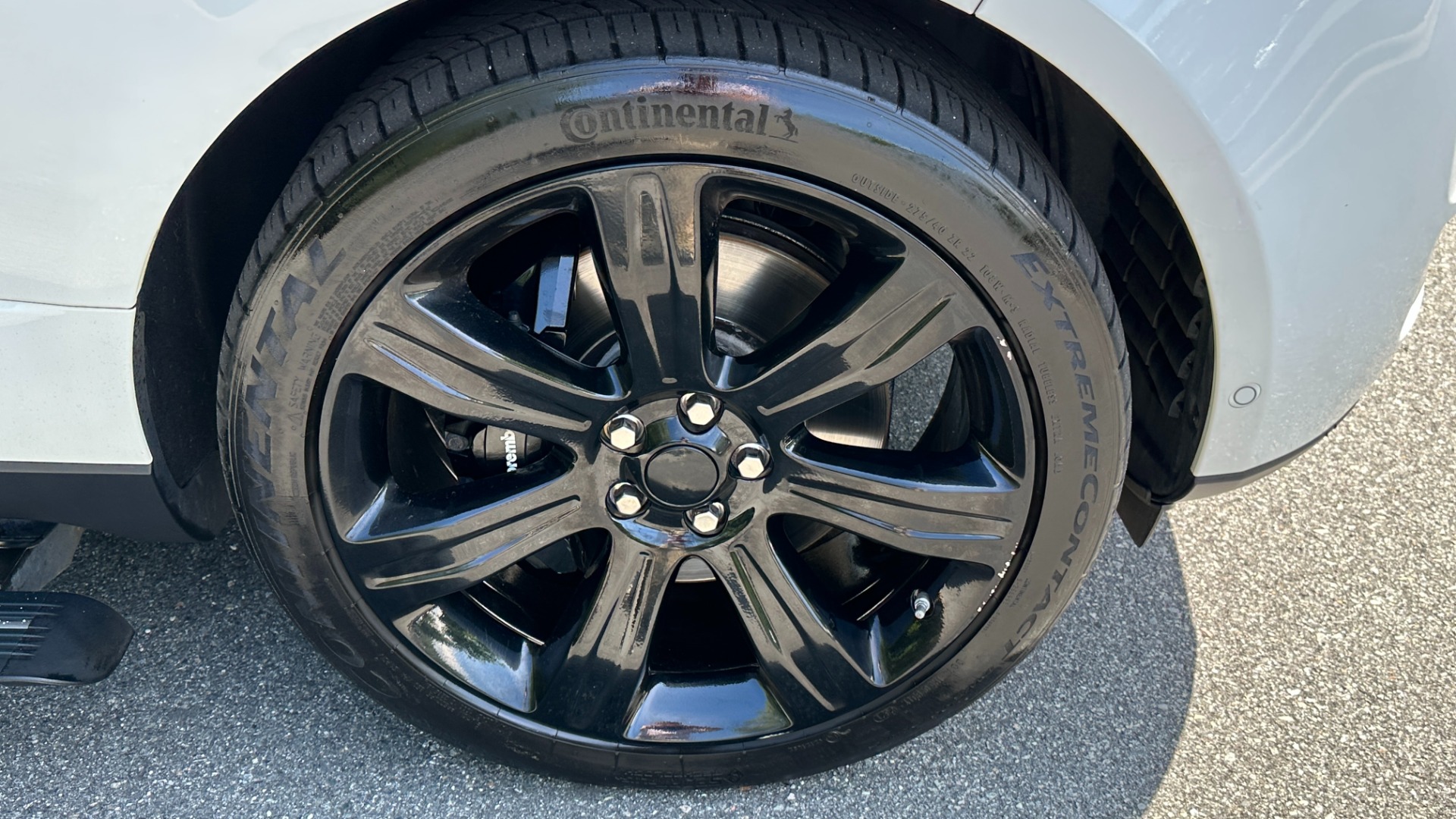 Used 2017 Land Rover Range Rover SV AUTOBIOGRAPHY / LOADED / REAR MASSAGE / EXECUTIVE SEATING / LWB for sale $75,900 at Formula Imports in Charlotte NC 28227 65
