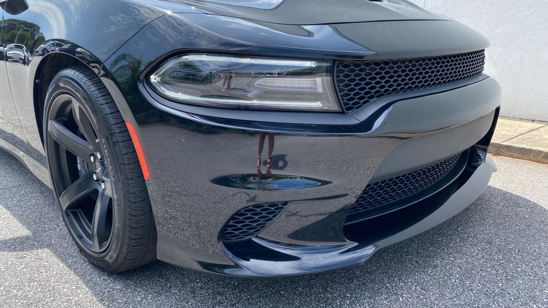 Used 2018 Dodge Charger SRT Hellcat for sale Sold at Formula Imports in Charlotte NC 28227 14