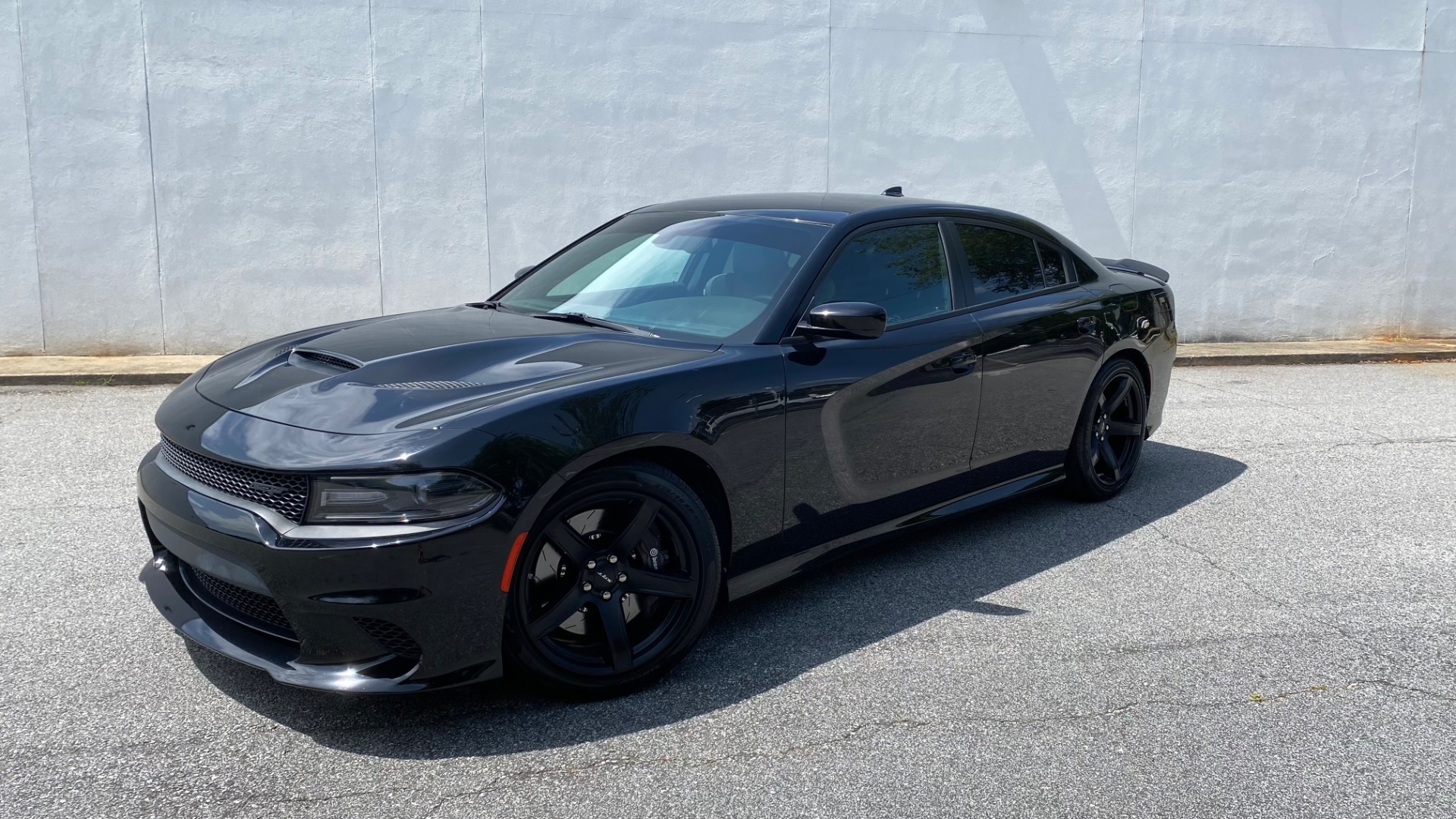 Used 2018 Dodge Charger SRT Hellcat for sale Sold at Formula Imports in Charlotte NC 28227 2