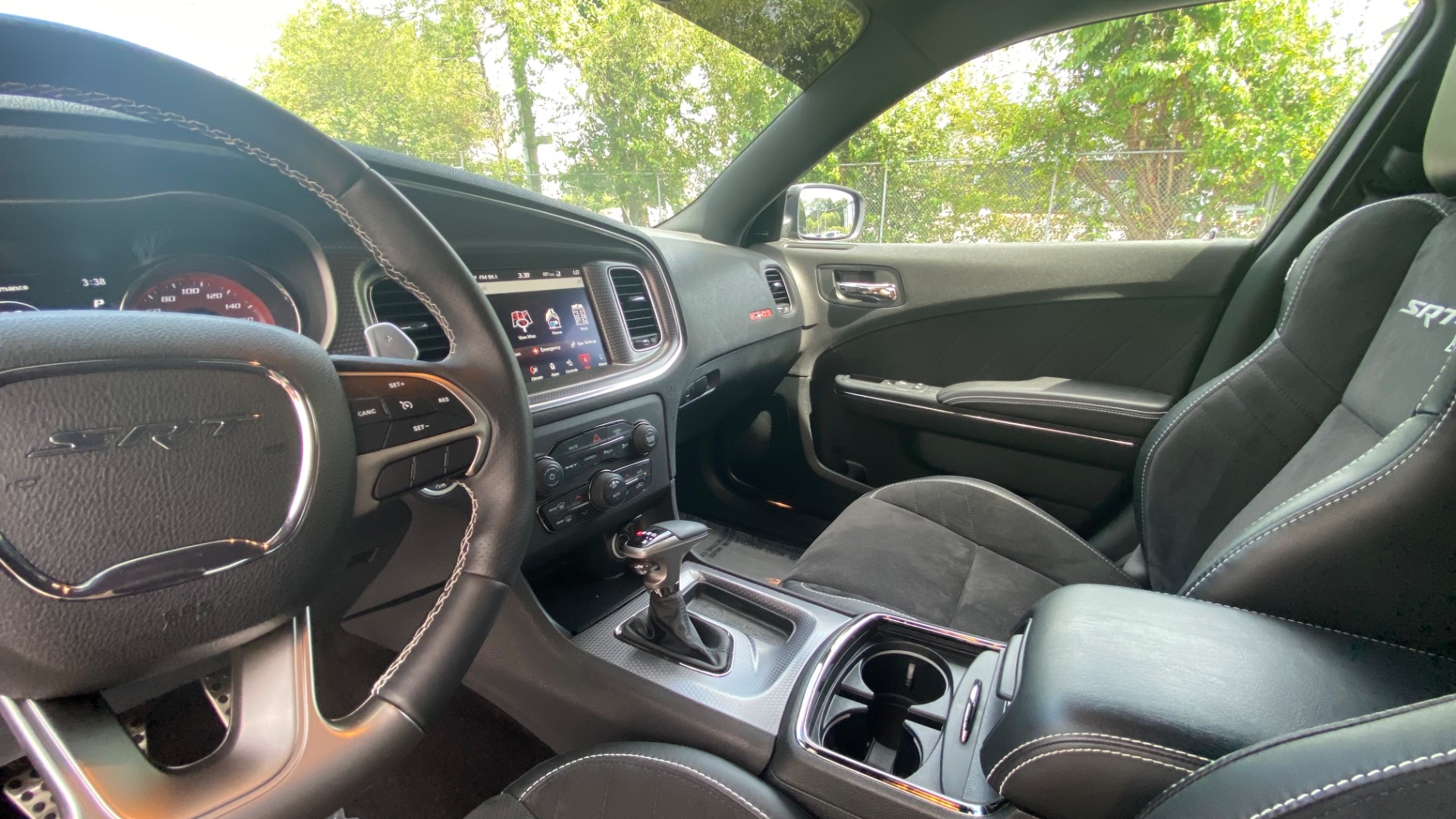 Used 2018 Dodge Charger SRT Hellcat for sale Sold at Formula Imports in Charlotte NC 28227 22
