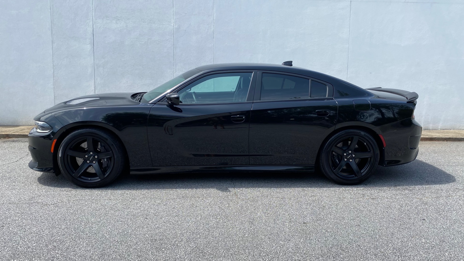 Used 2018 Dodge Charger SRT Hellcat for sale Sold at Formula Imports in Charlotte NC 28227 4