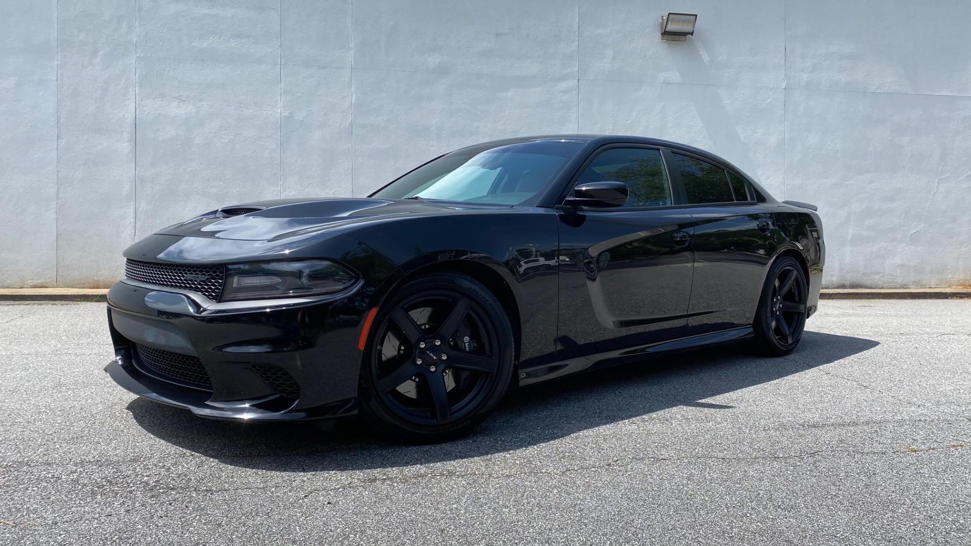 Used 2018 Dodge Charger SRT Hellcat for sale Sold at Formula Imports in Charlotte NC 28227 1