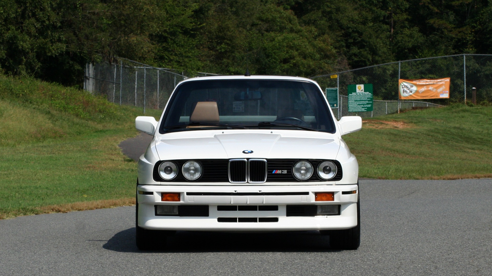 Used 1989 BMW M3 COUPE 2DR / 5-SPEED MAN / LOW MILES / SUPER CLEAN for sale Sold at Formula Imports in Charlotte NC 28227 14