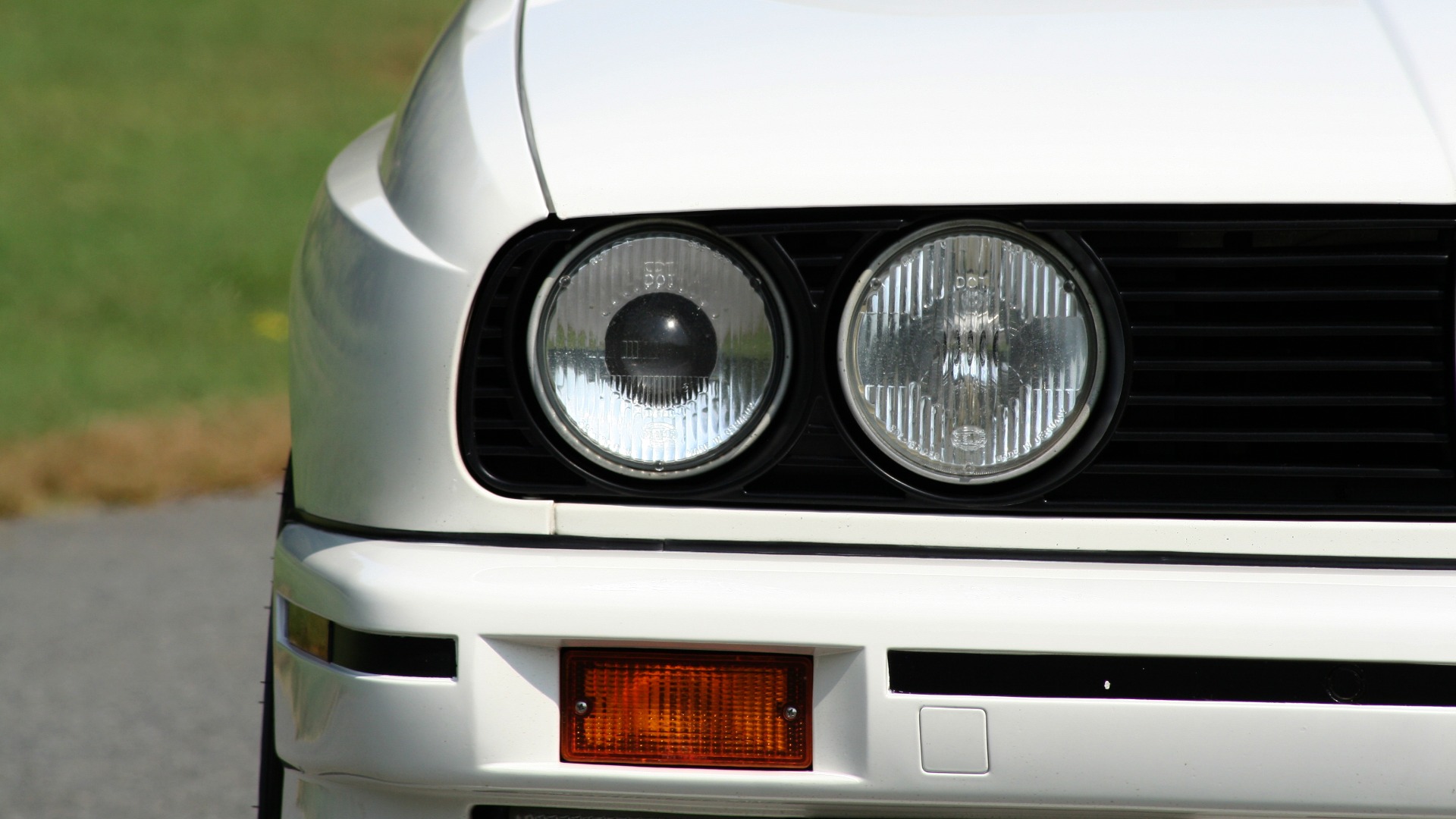 Used 1989 BMW M3 COUPE 2DR / 5-SPEED MAN / LOW MILES / SUPER CLEAN for sale Sold at Formula Imports in Charlotte NC 28227 15